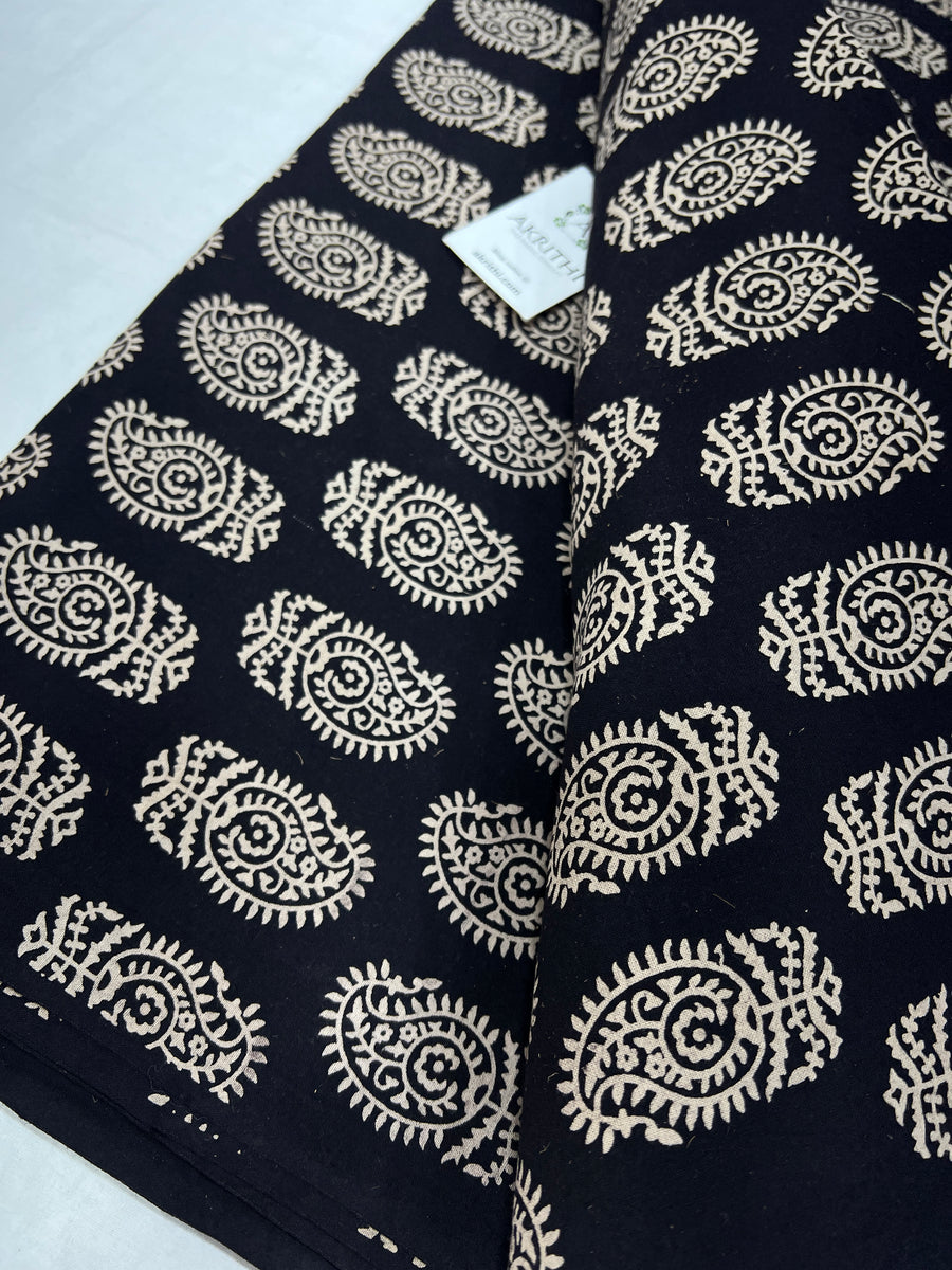 Printed pure cotton fabric