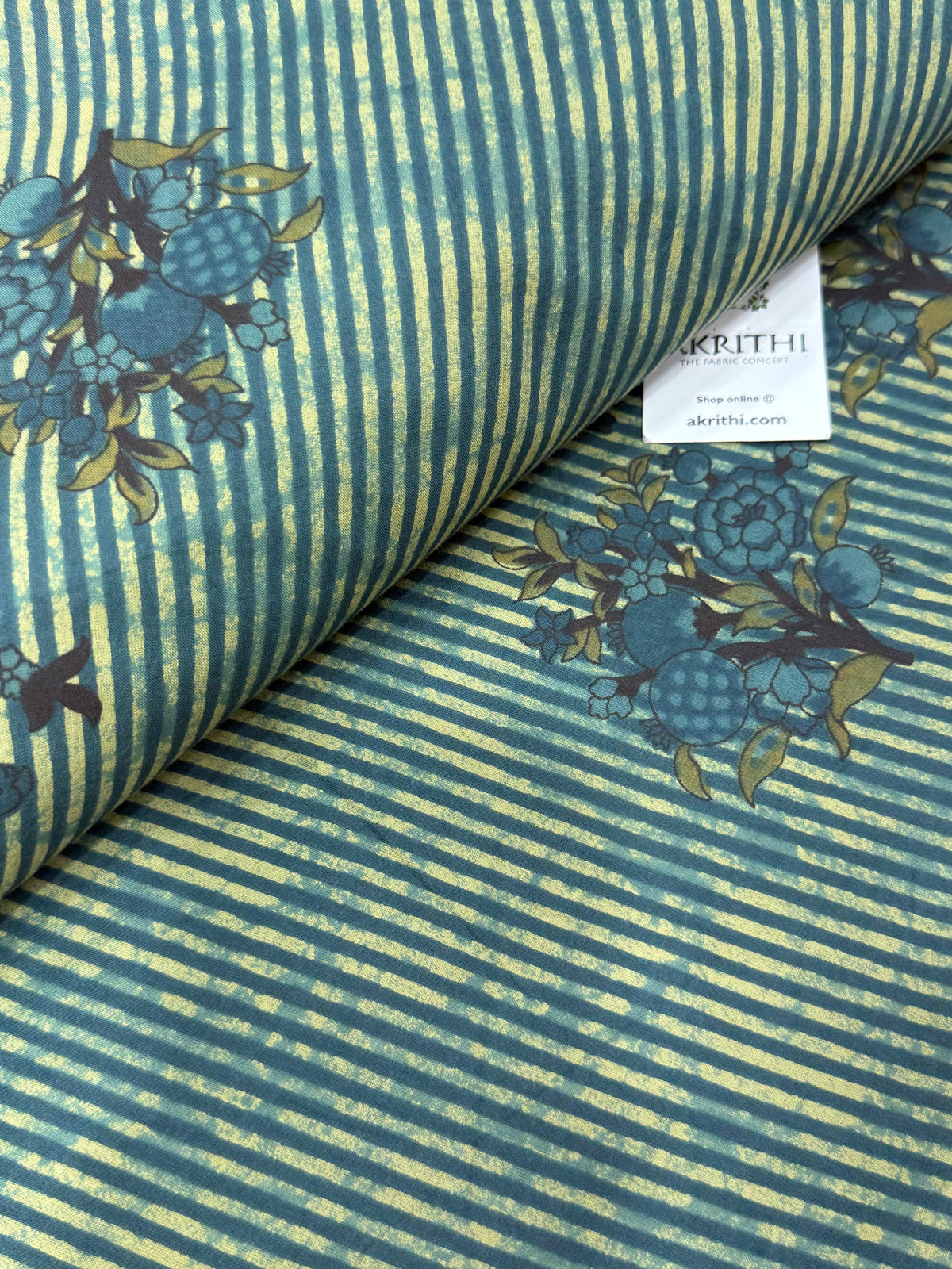 Printed pure cotton fabric