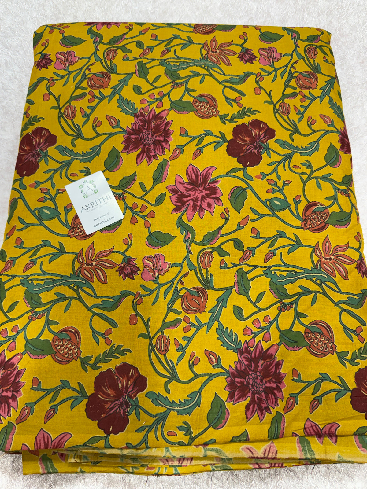 Printed pure cotton fabric