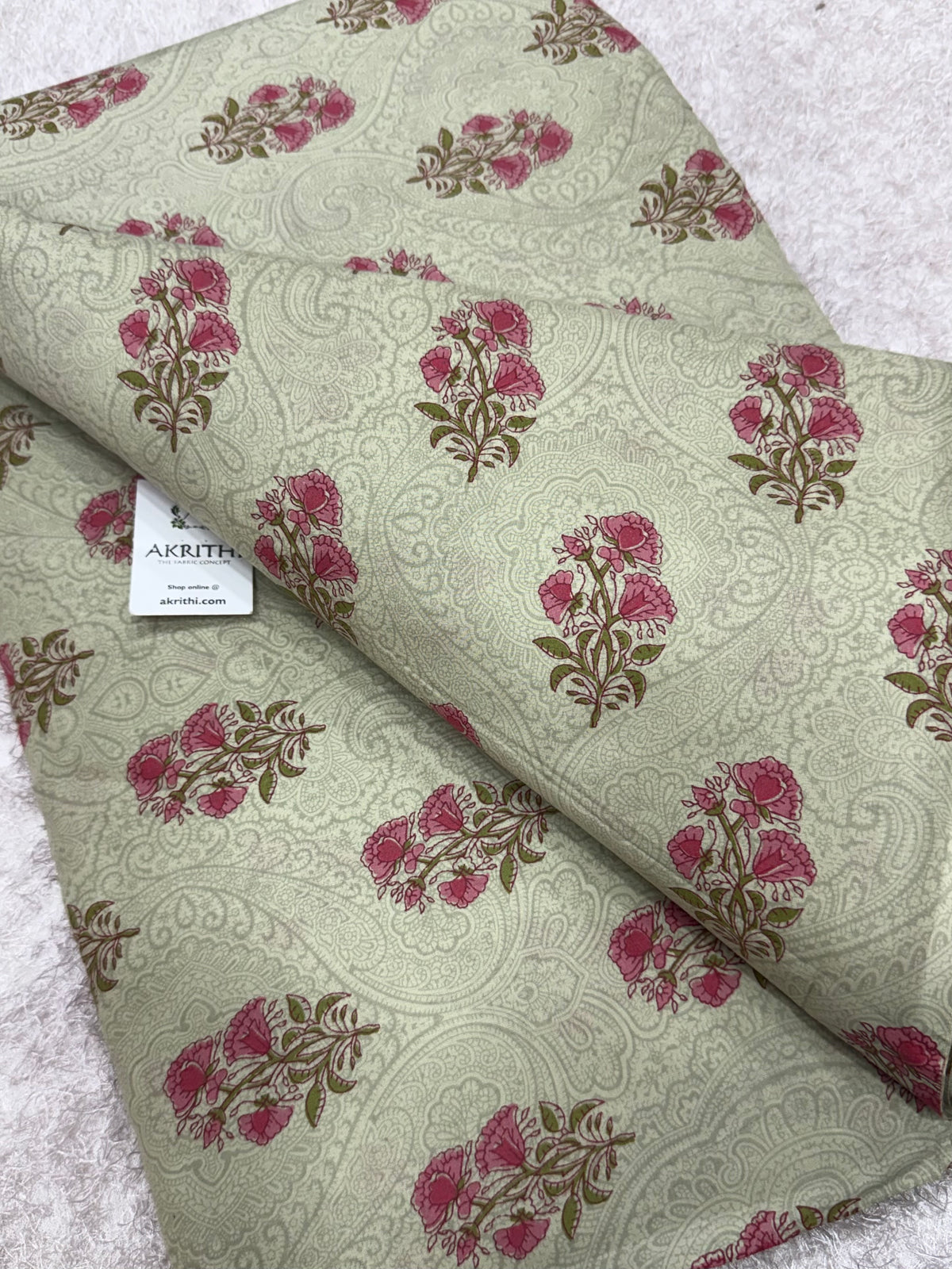 Printed pure cotton fabric