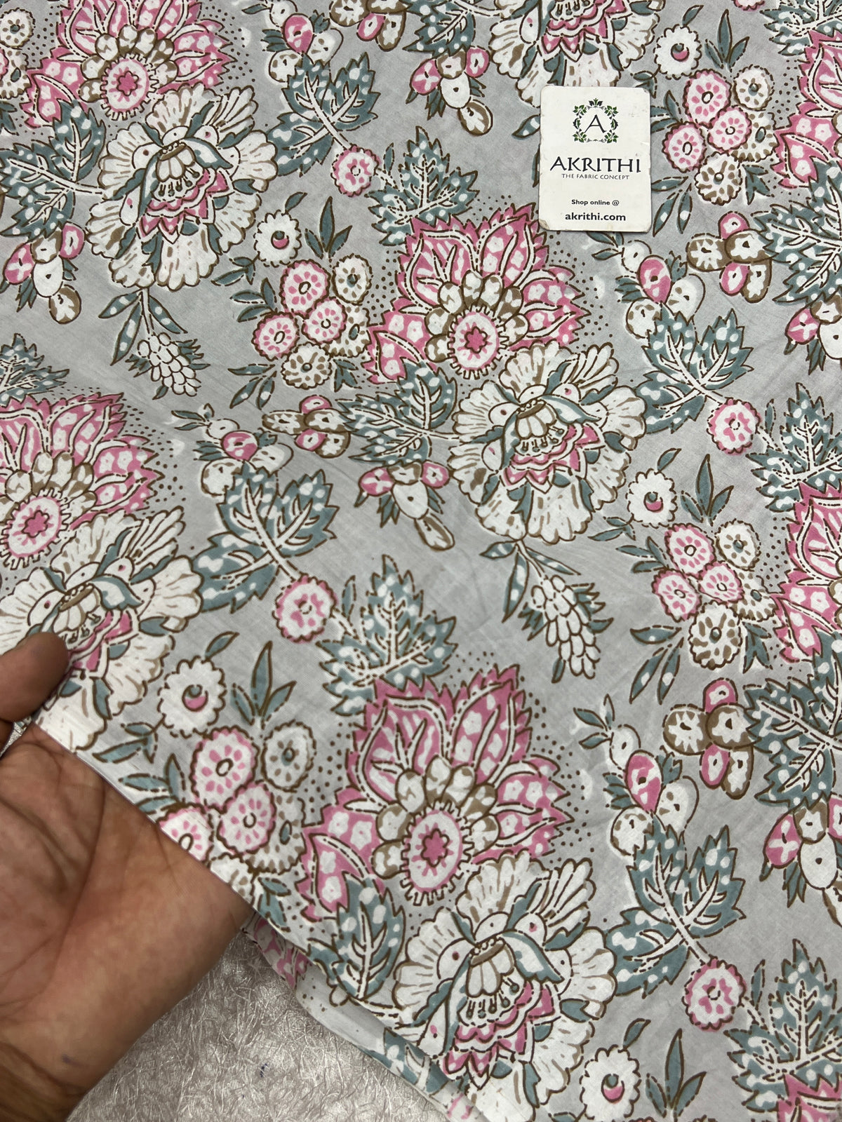 Printed pure cotton fabric