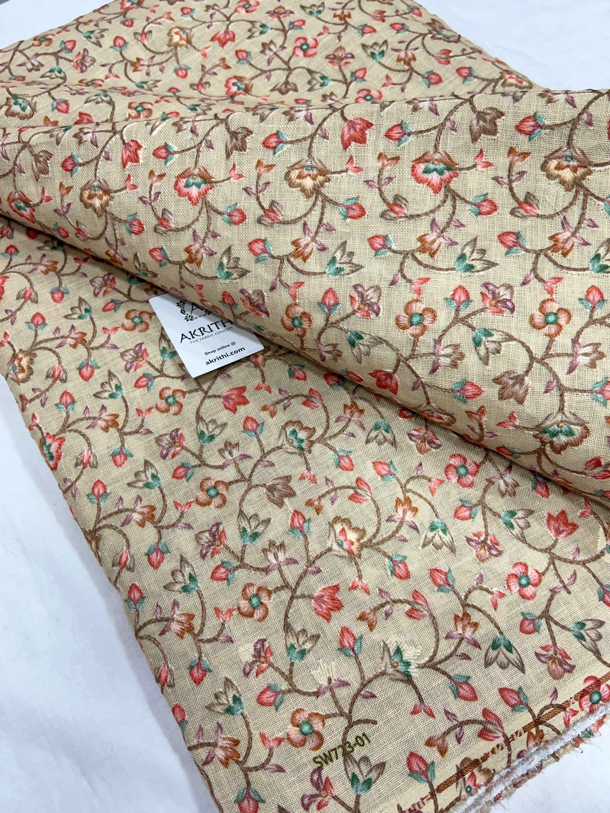 Linen embroidered fabric