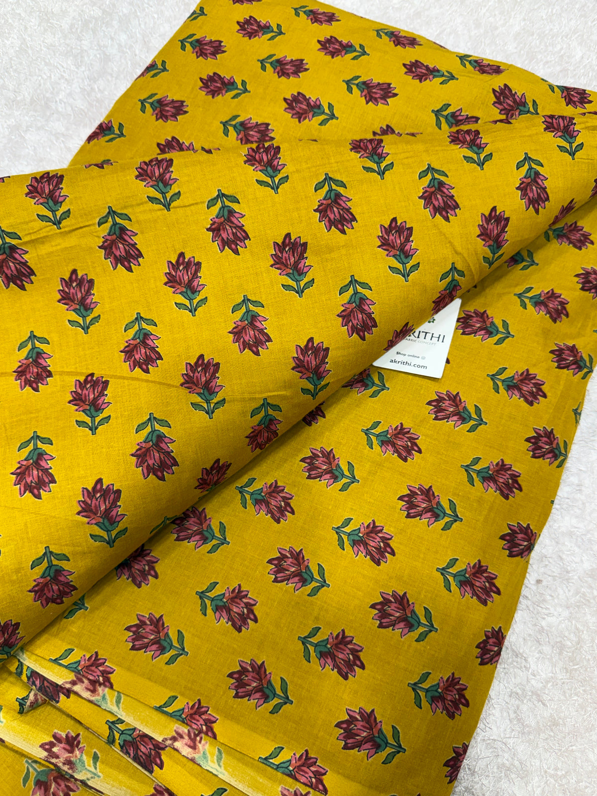 Printed pure cotton fabric