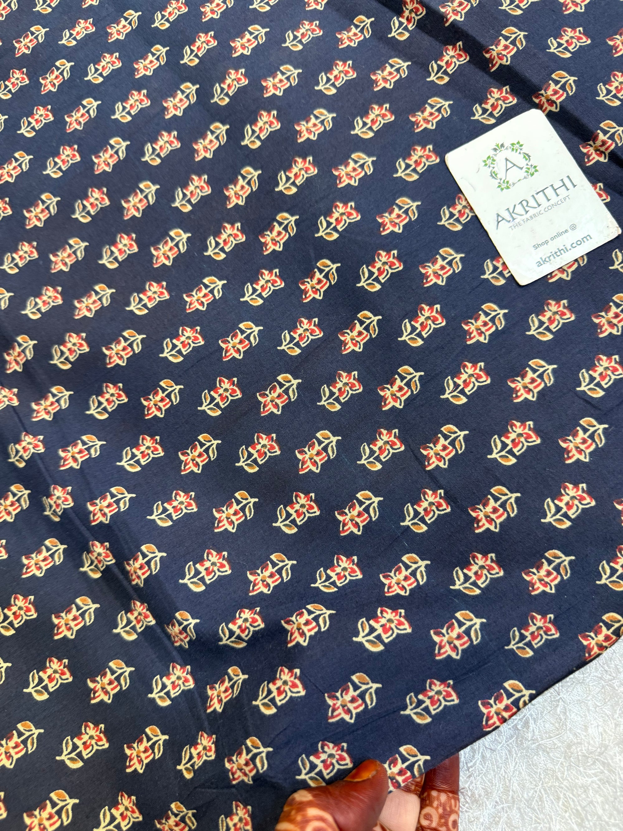 Printed pure cotton fabric