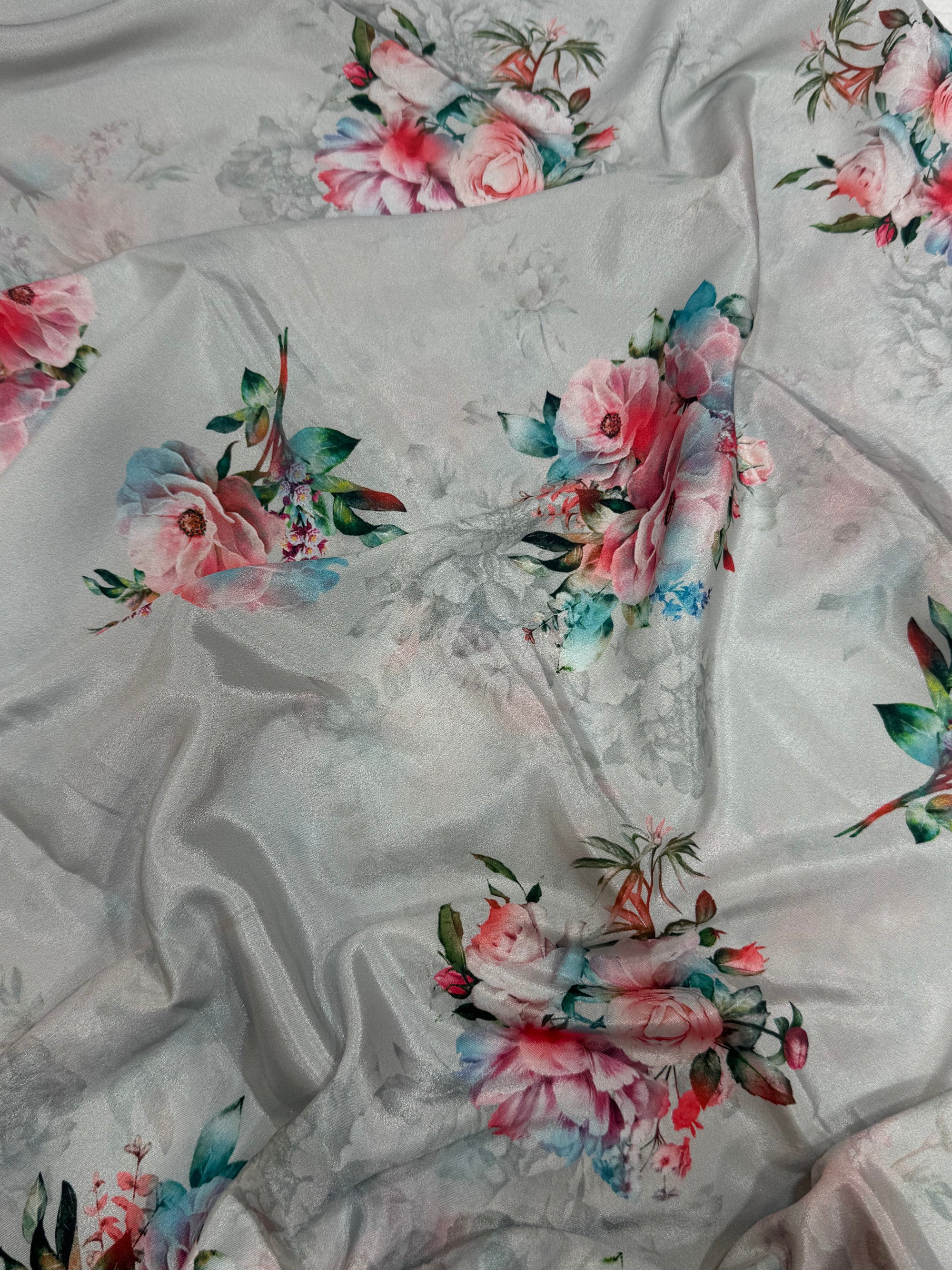 Printed crepe fabric 2.6 metre cut