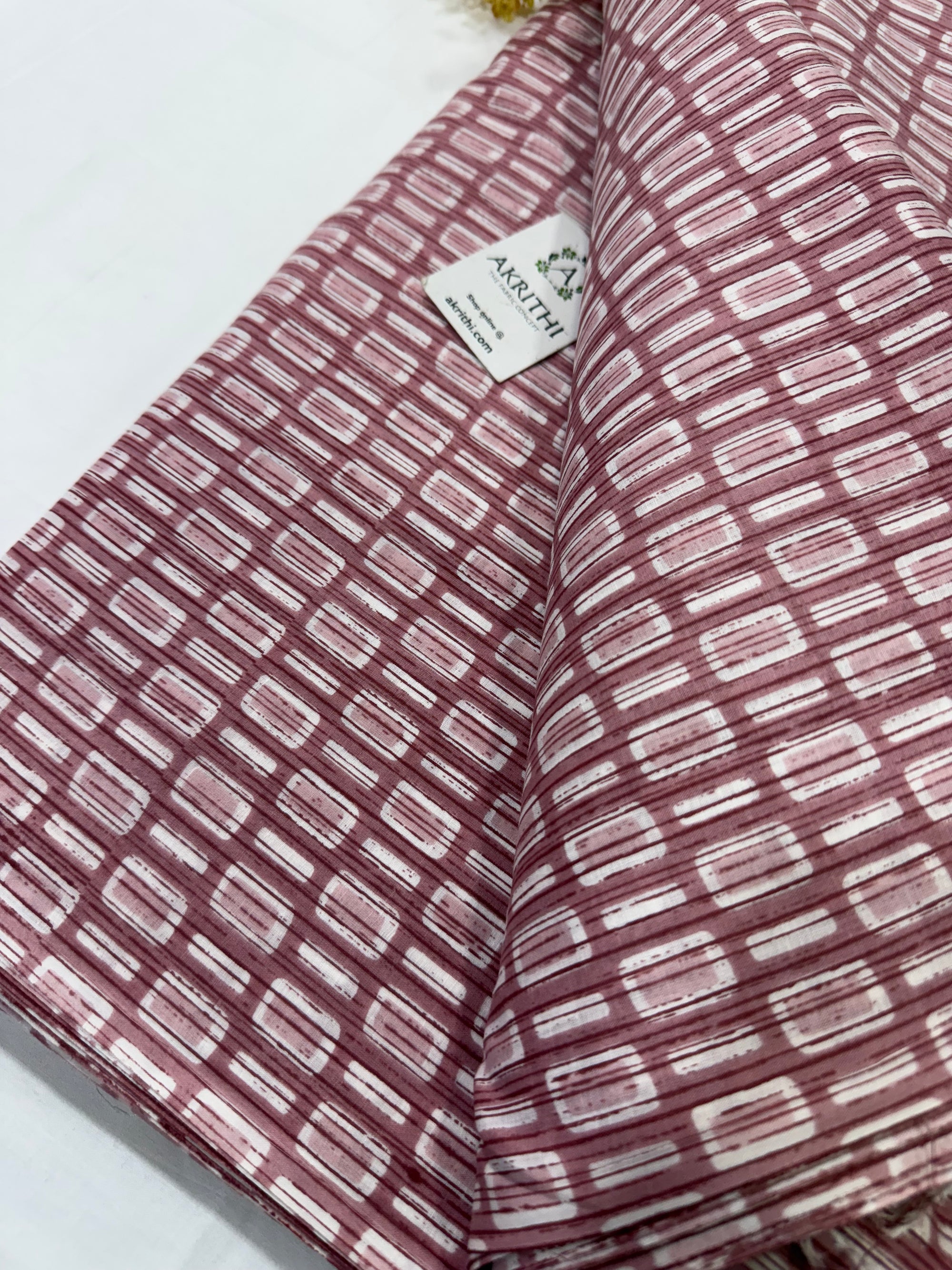 Printed pure cotton fabric