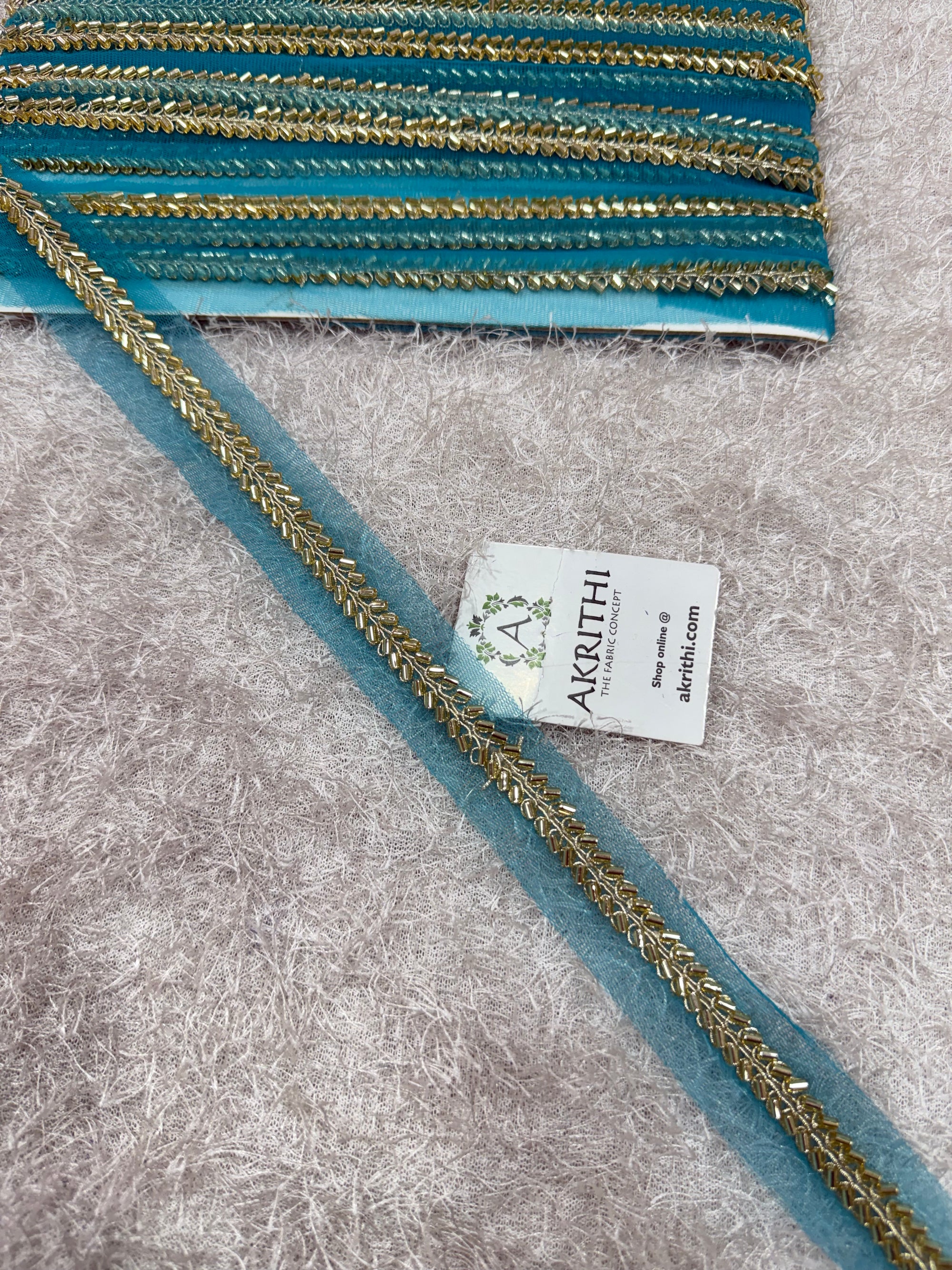Embroidered lace 9 metres roll