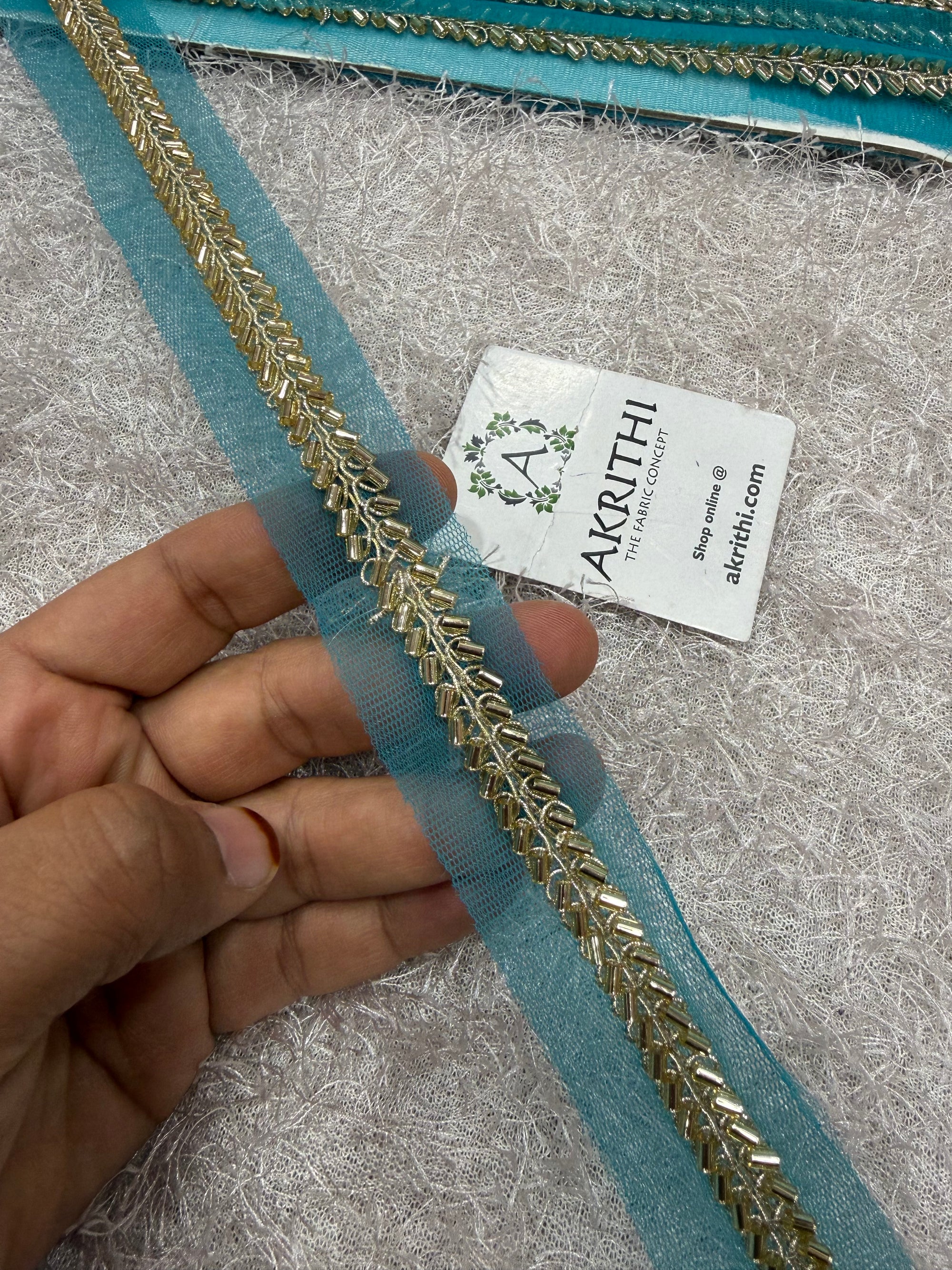 Embroidered lace 9 metres roll