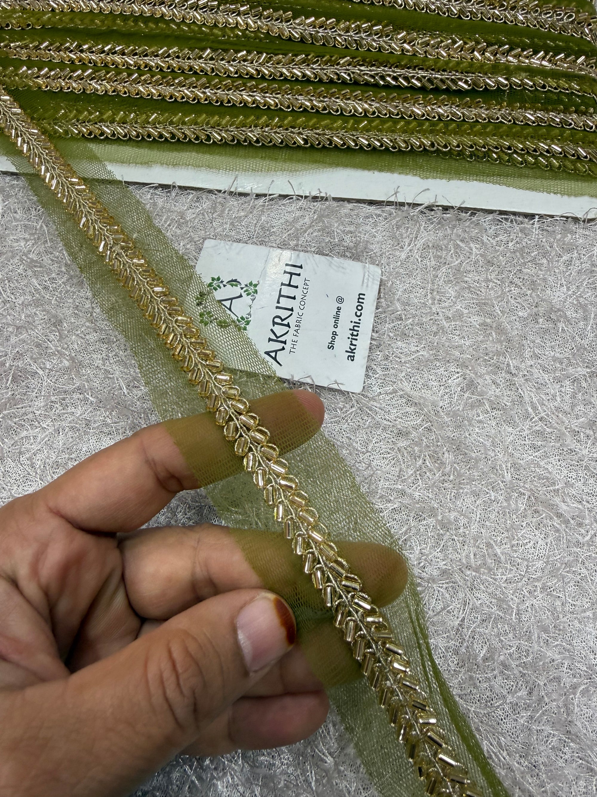 Embroidered lace 9 metres roll