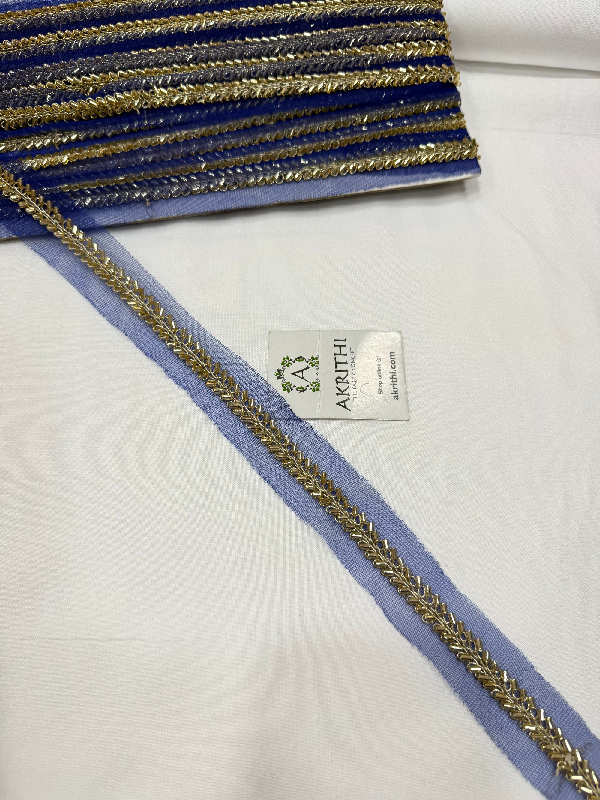 Embroidered lace 9 metres roll