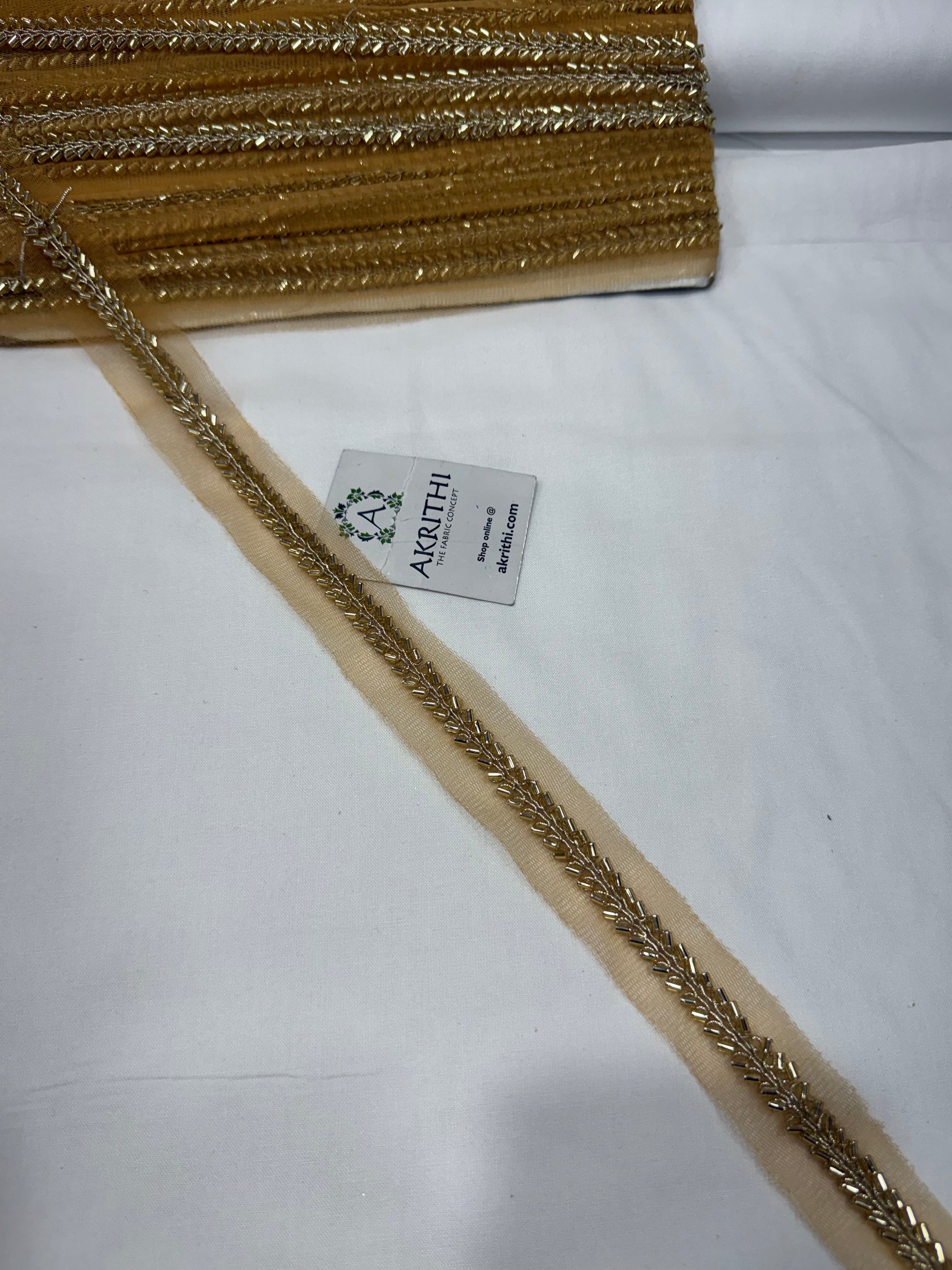 Embroidered lace 9 metres roll