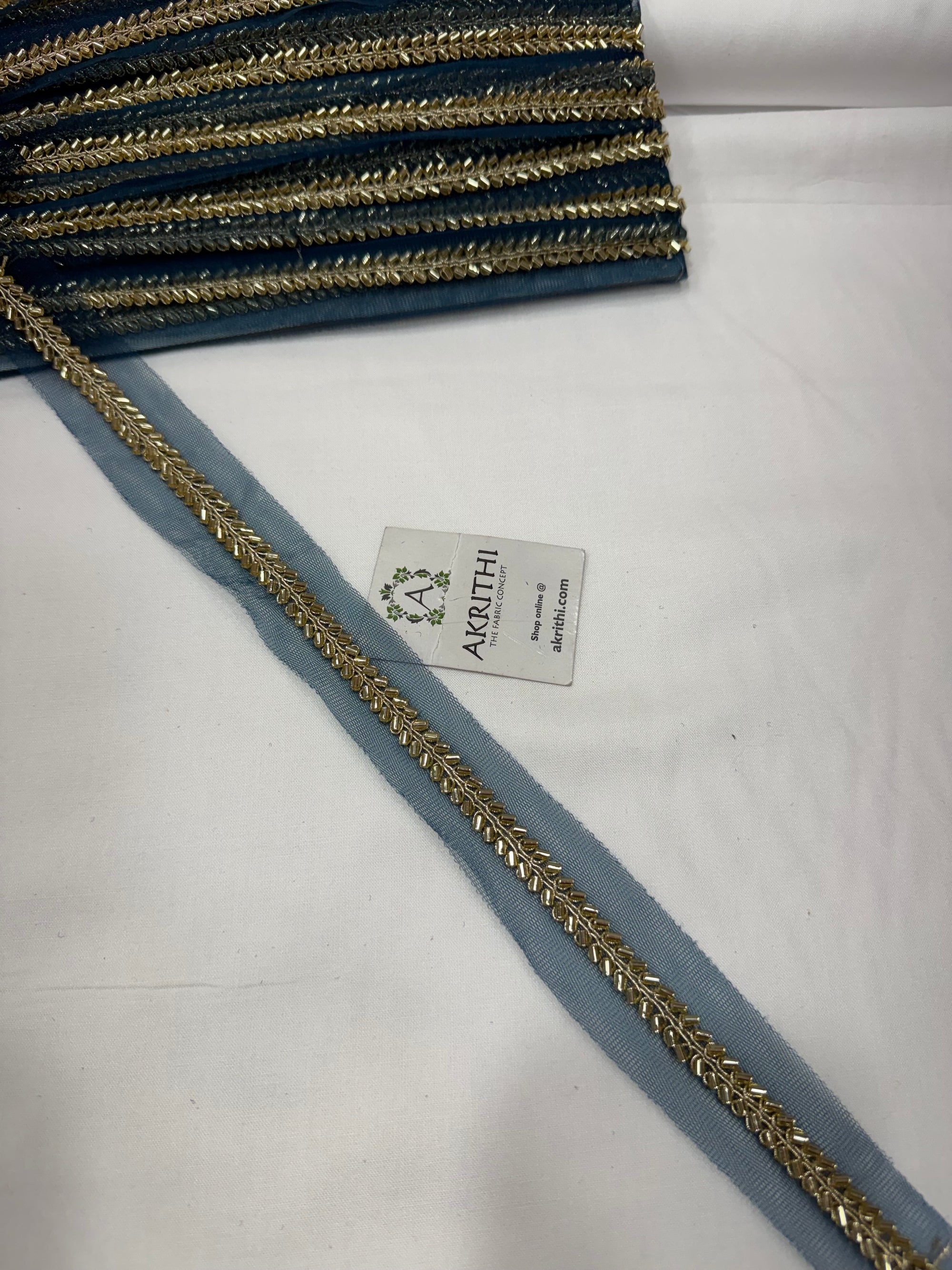 Embroidered lace 9 metres roll