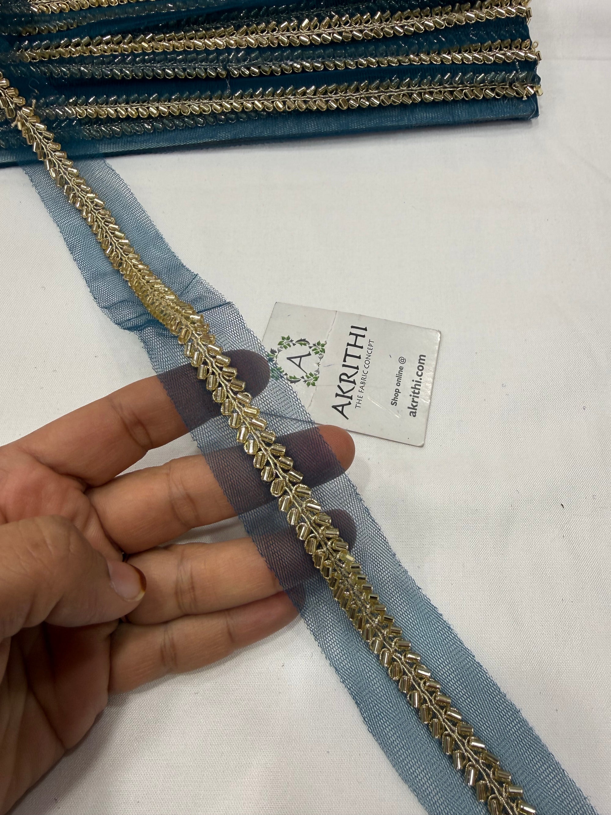 Embroidered lace 9 metres roll