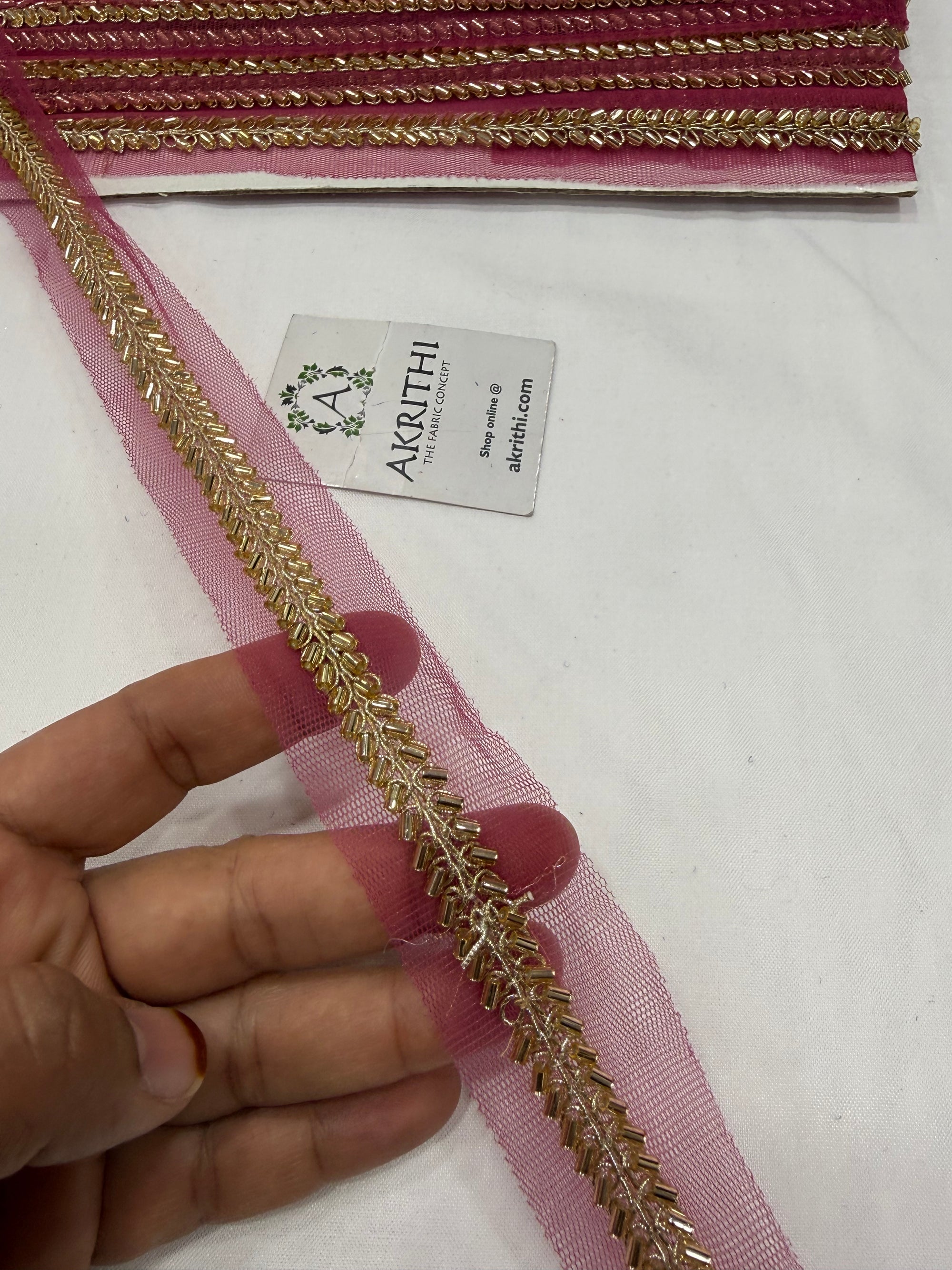 Embroidered lace 9 metres roll