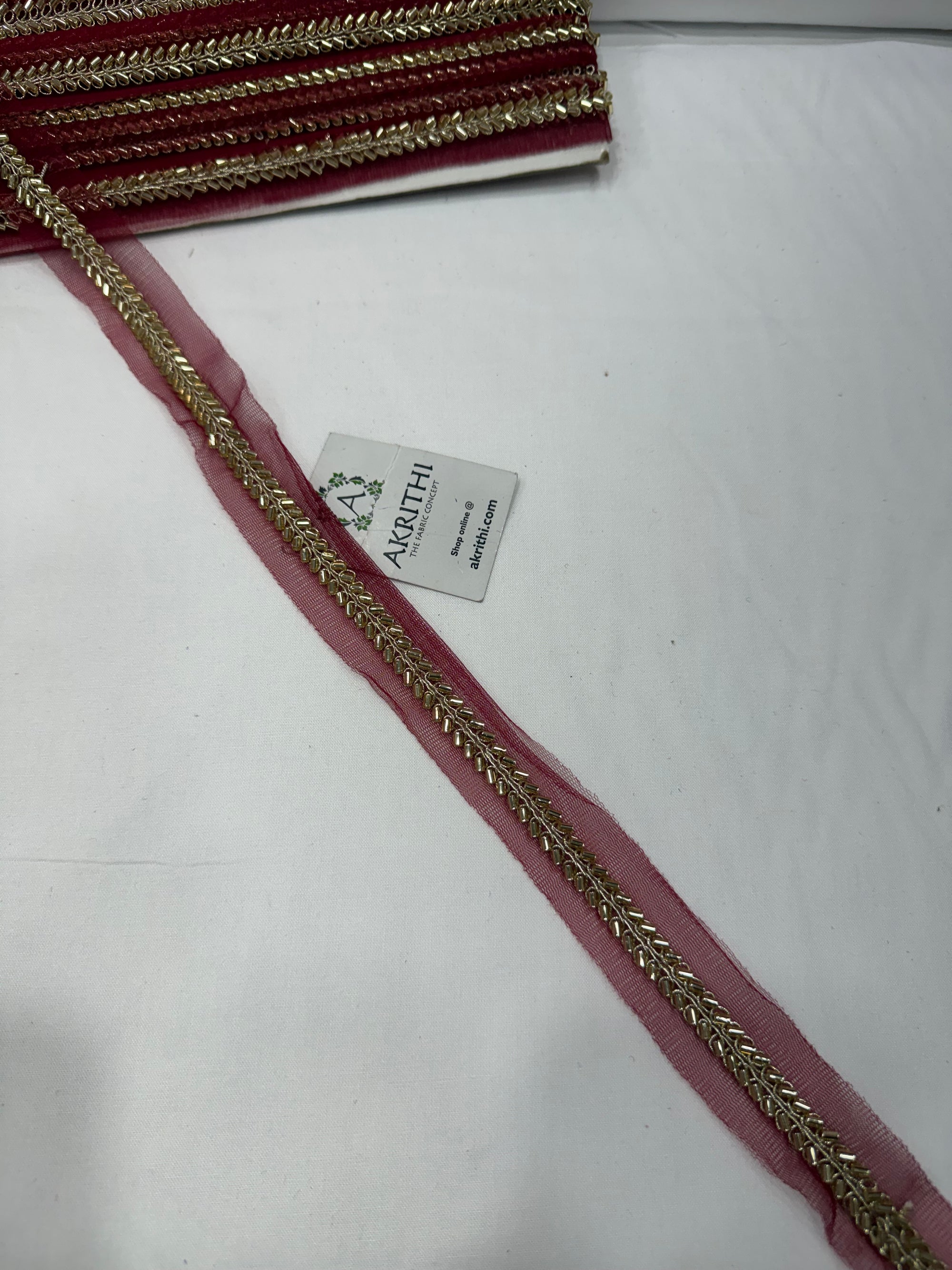 Embroidered lace 9 metres roll