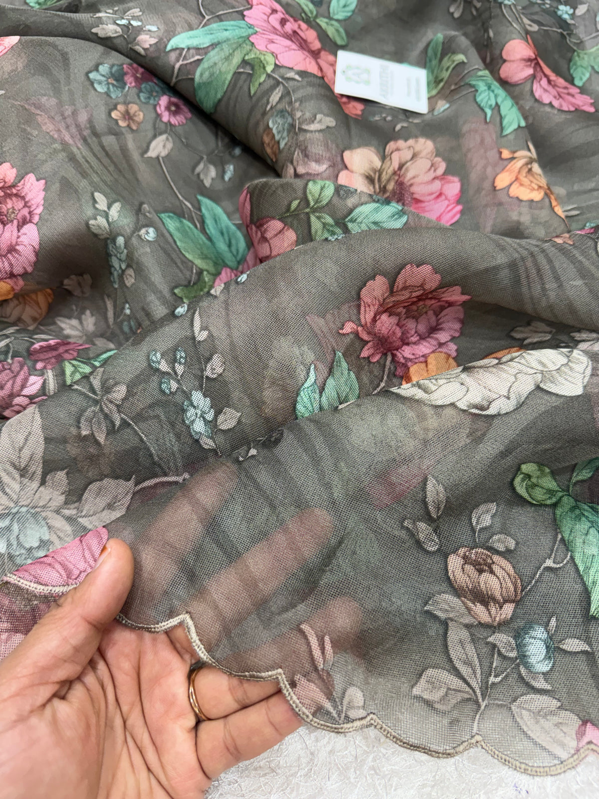 Printed viscose jute saree with scallop