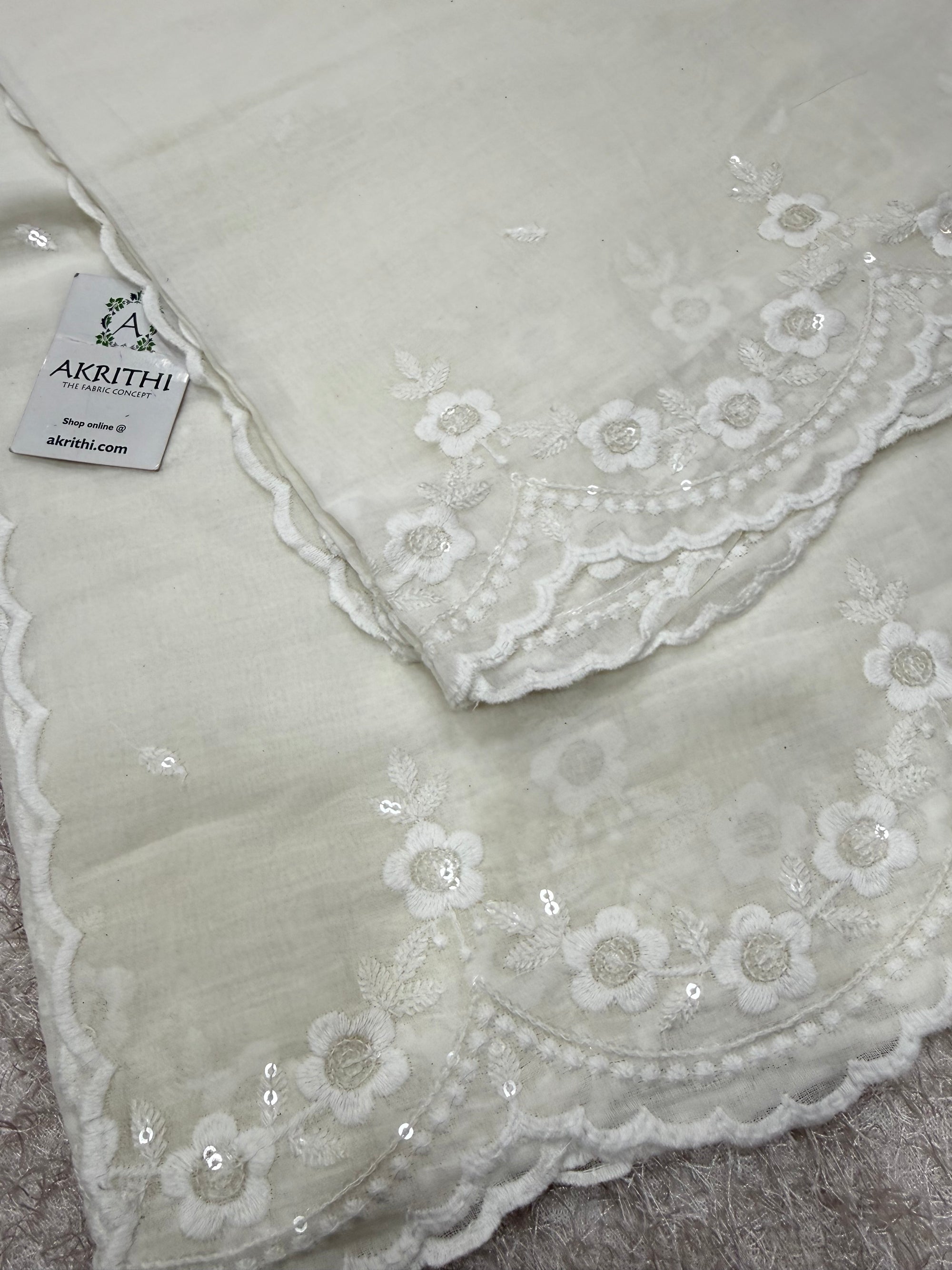 Dyeable embroidered mul cotton dupatta