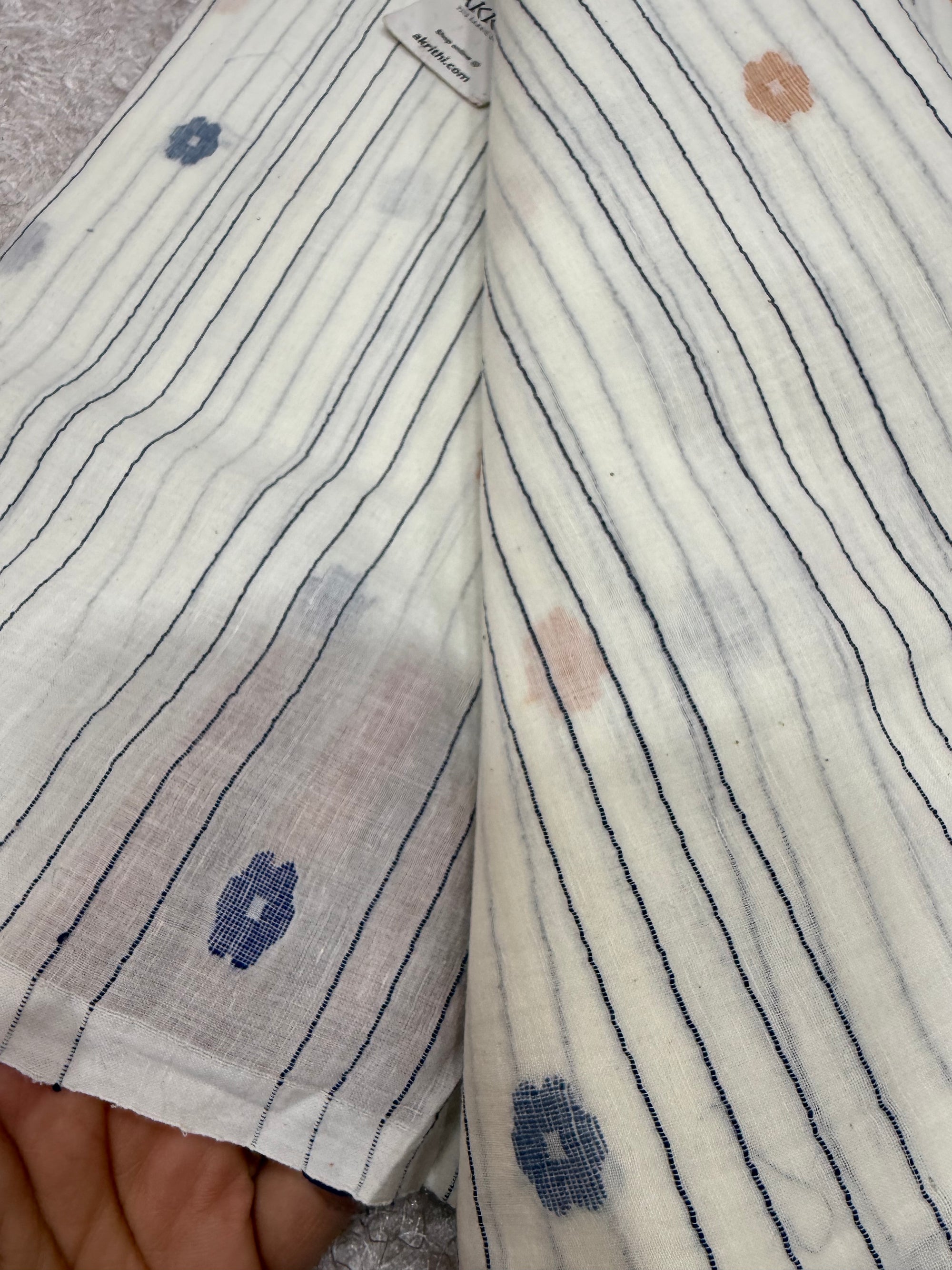 Handloom pure cotton Bengal jamdani fabric
