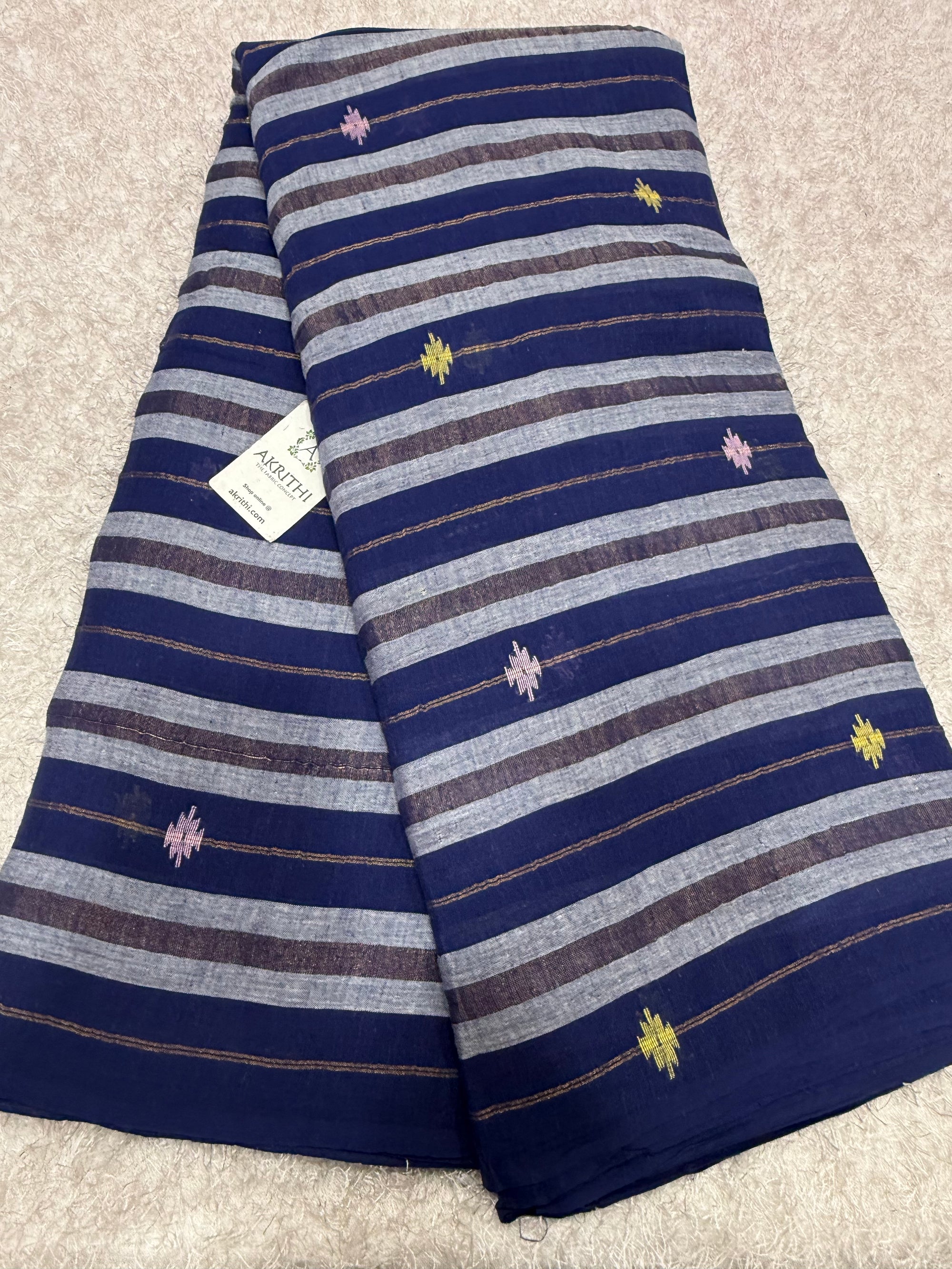 Handloom pure cotton Bengal jamdani fabric