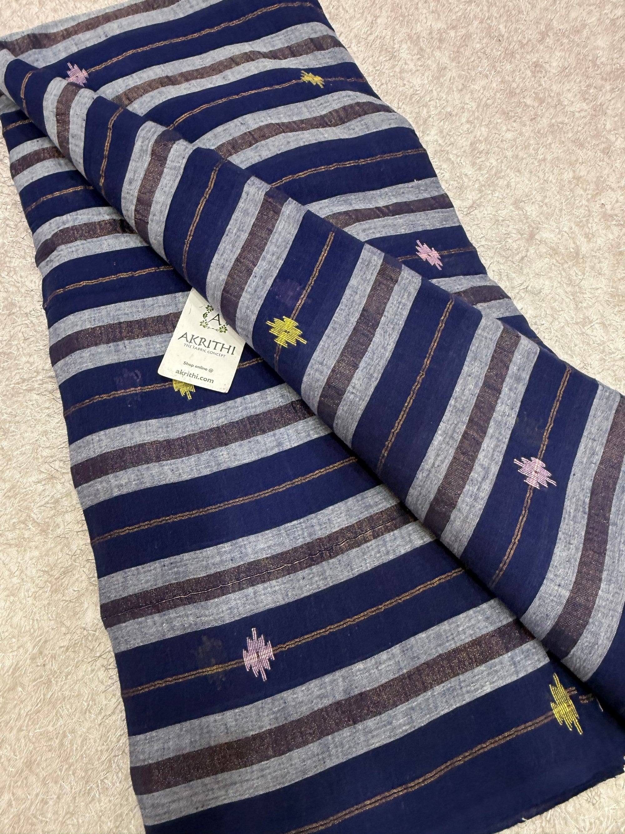Handloom pure cotton Bengal jamdani fabric