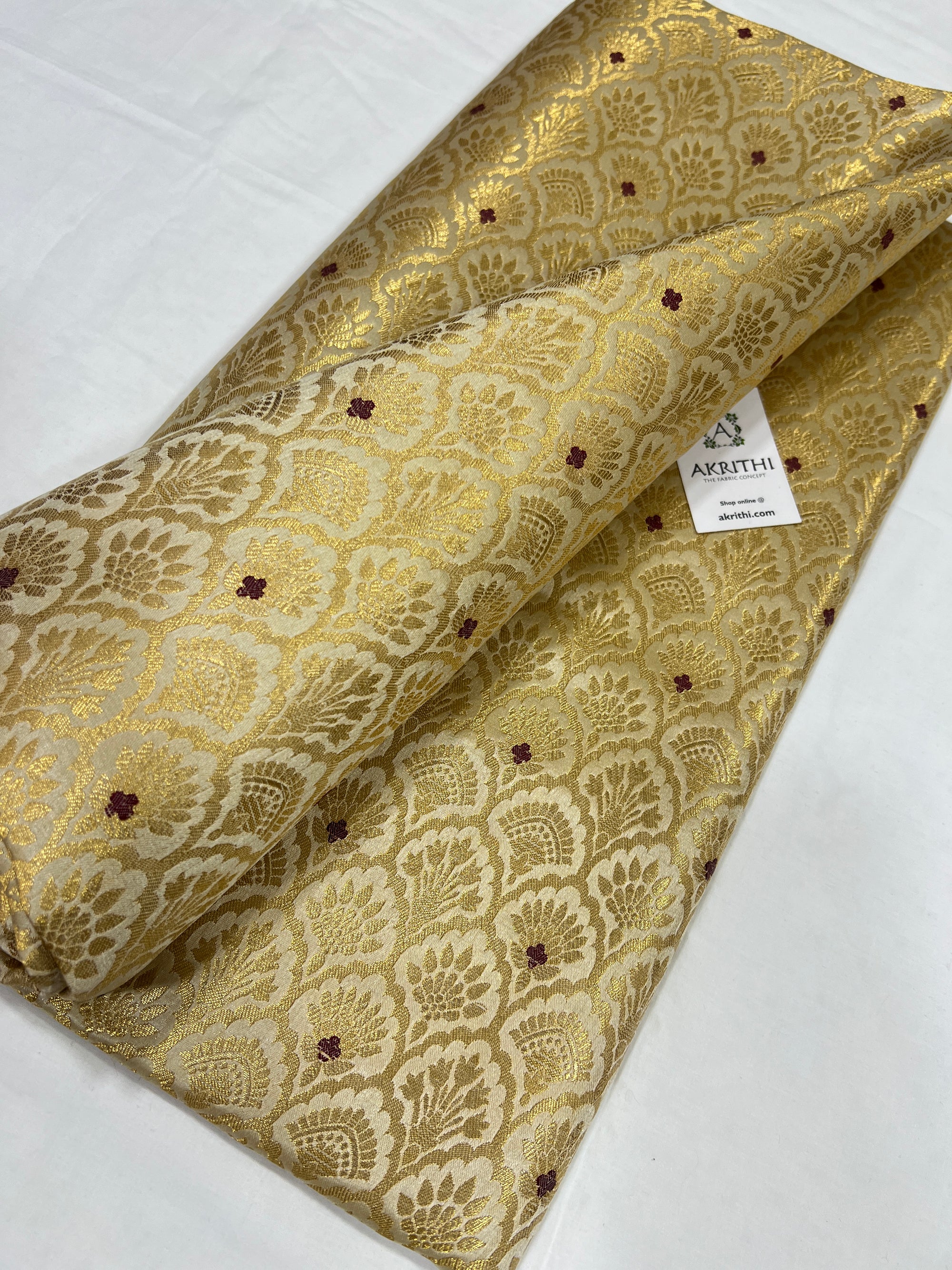 Pure Banarasi brocade fabric 90 CM CUT