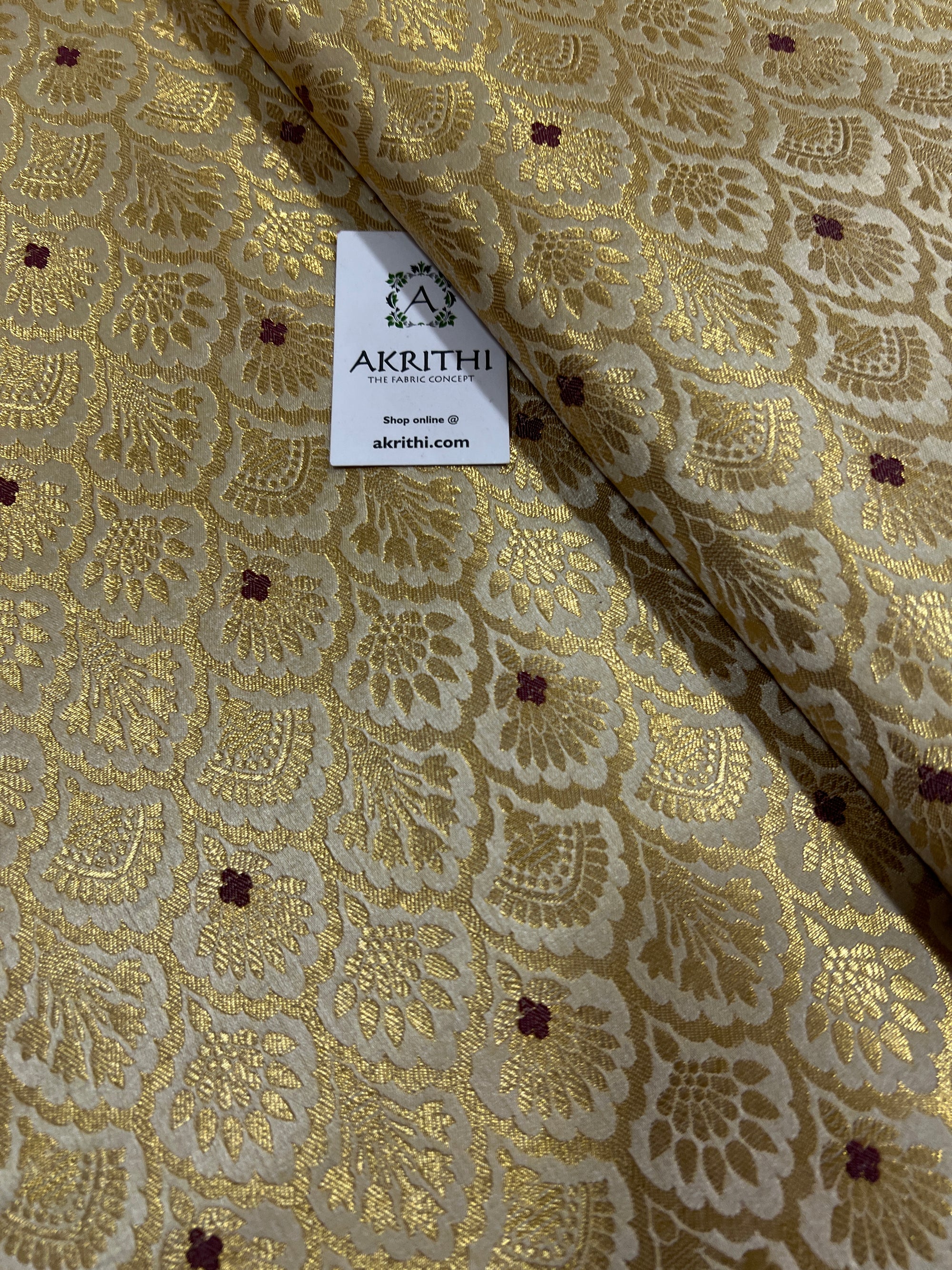 Pure Banarasi brocade fabric 90 CM CUT