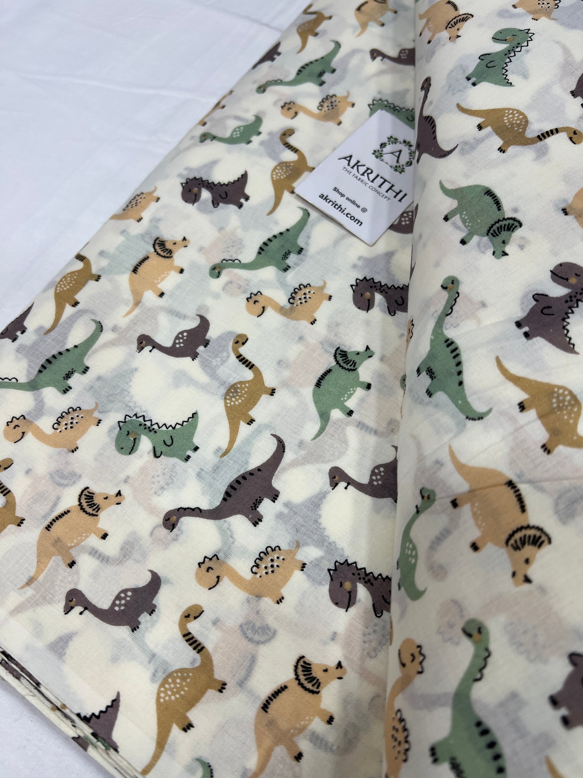 Printed pure mul cotton fabric