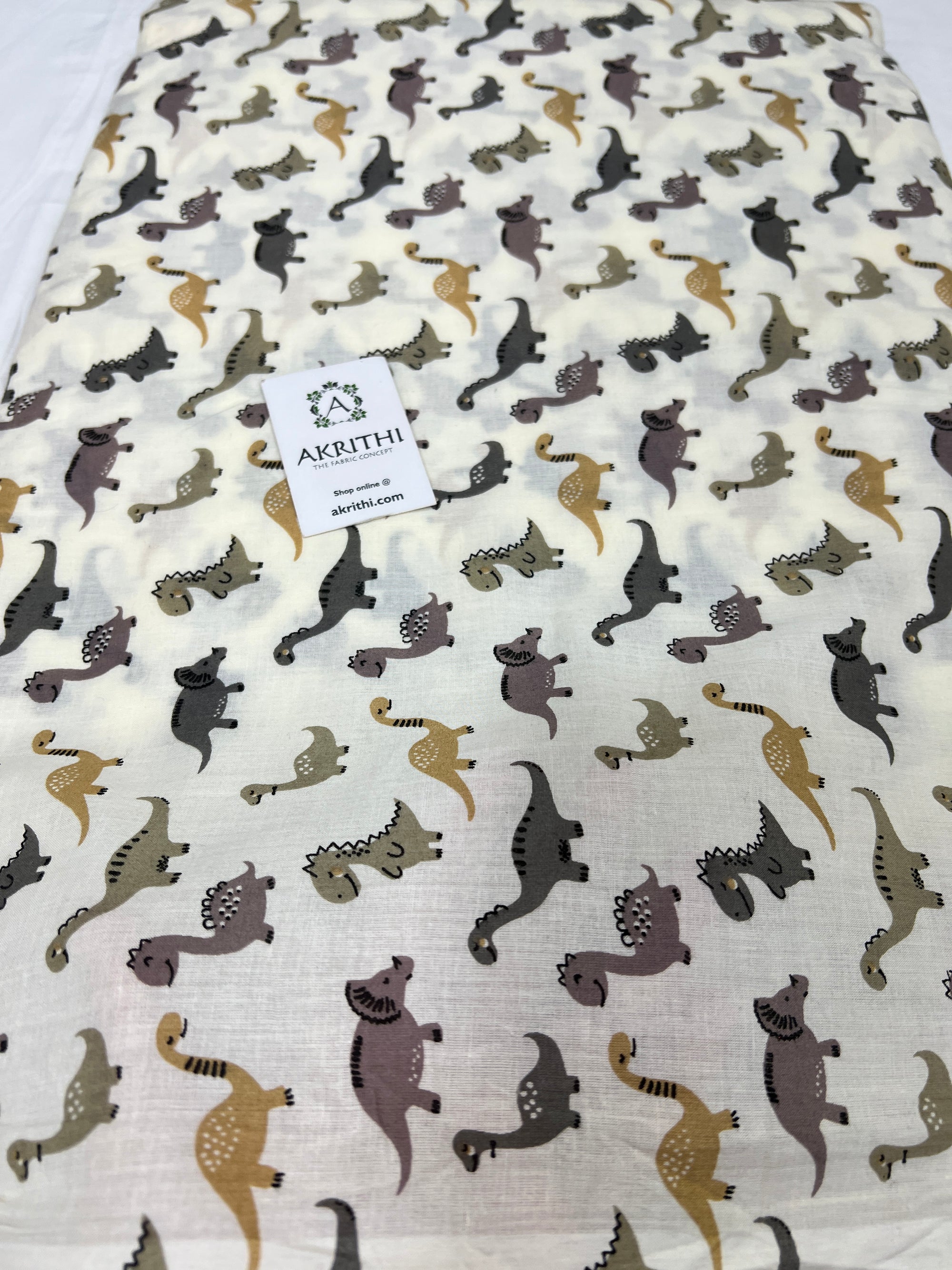 Printed pure mul cotton fabric