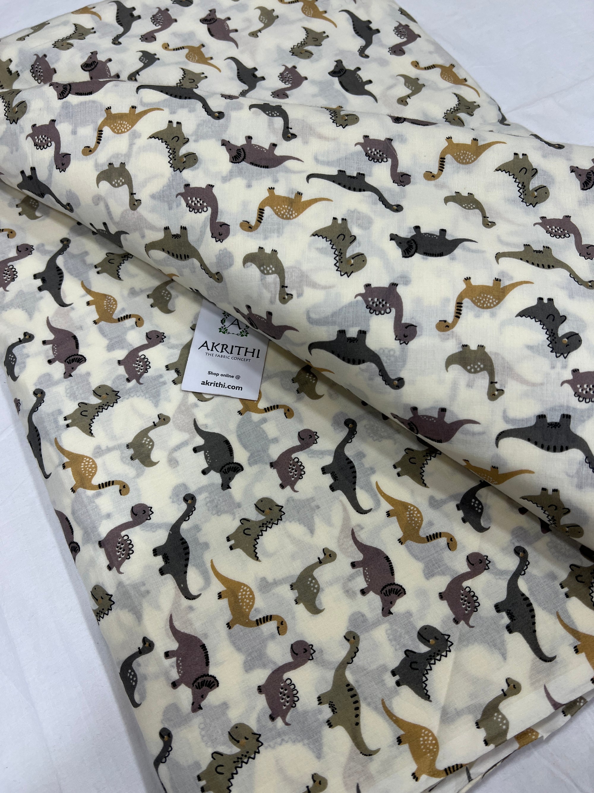 Printed pure mul cotton fabric