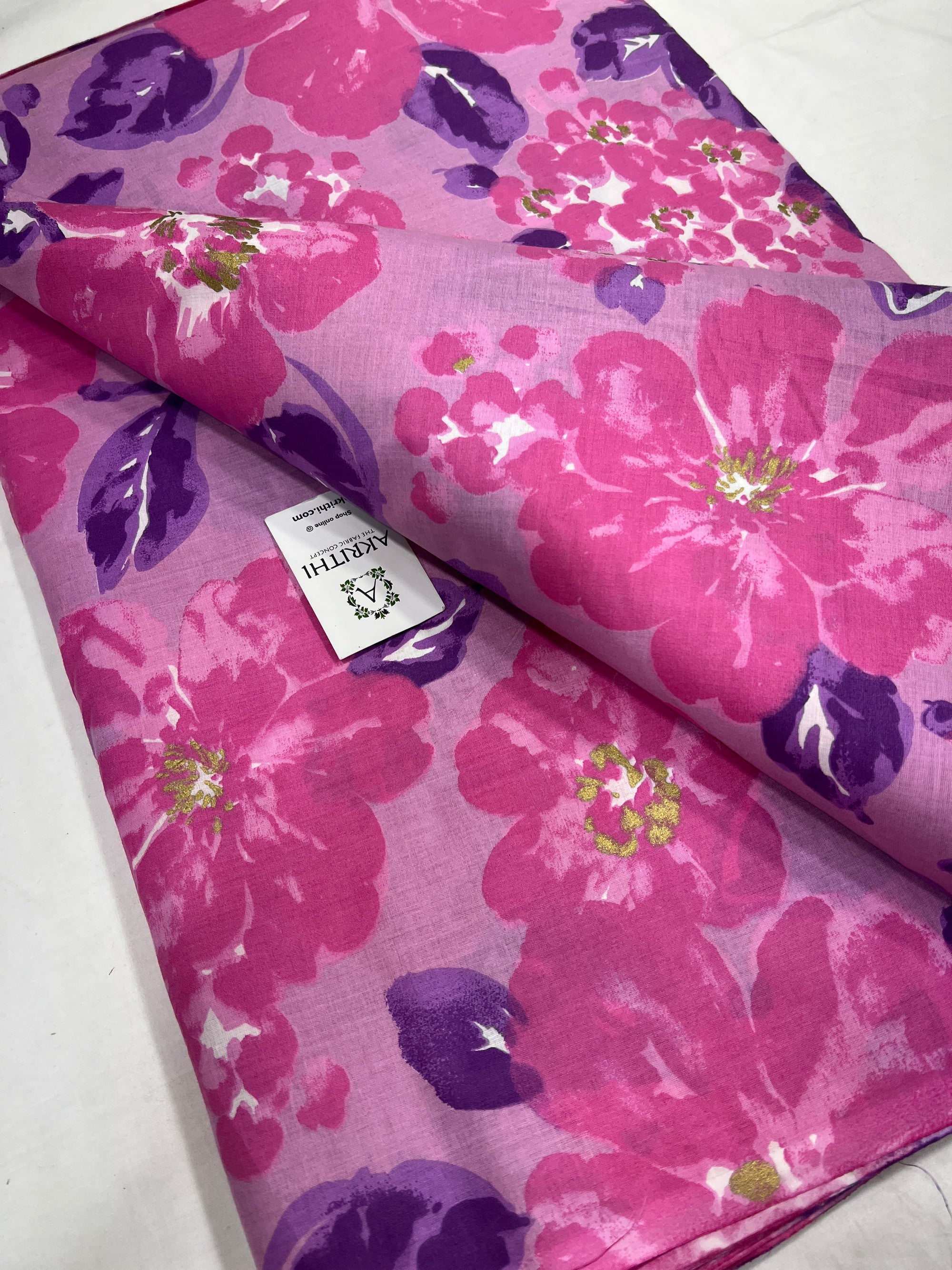 Printed pure cotton fabric