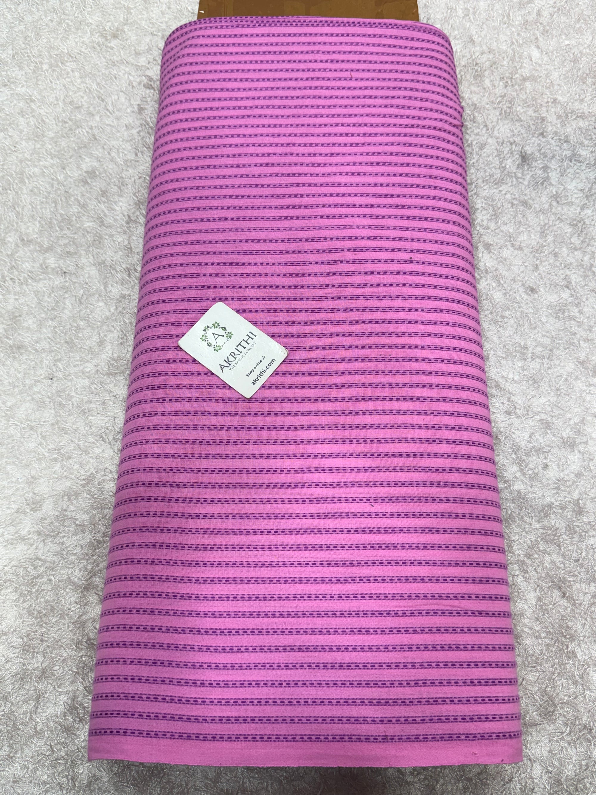 Prewashed pure cotton jacquard fabric