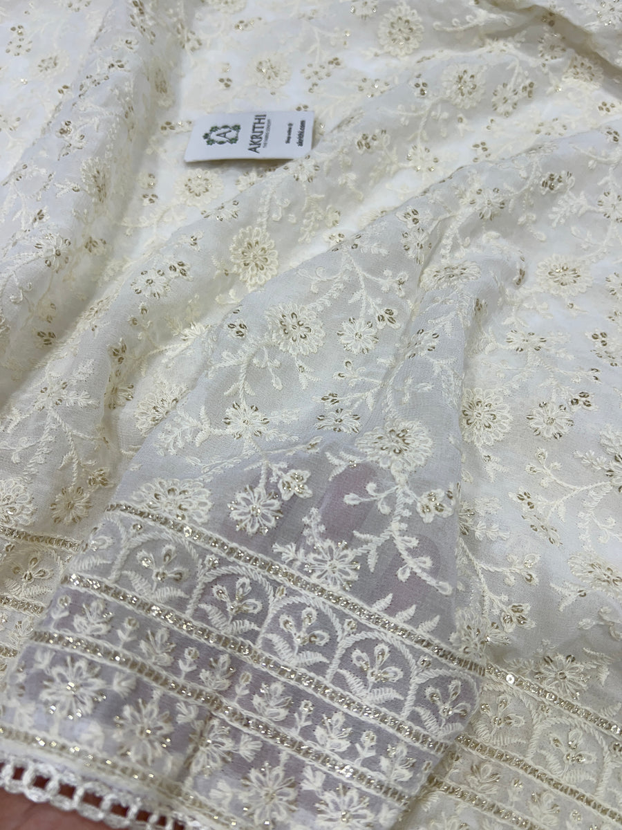 Dyeable Embroidered Georgette dupatta