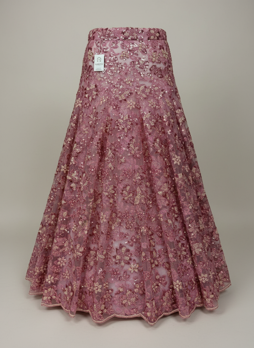 Embroidered net fabric