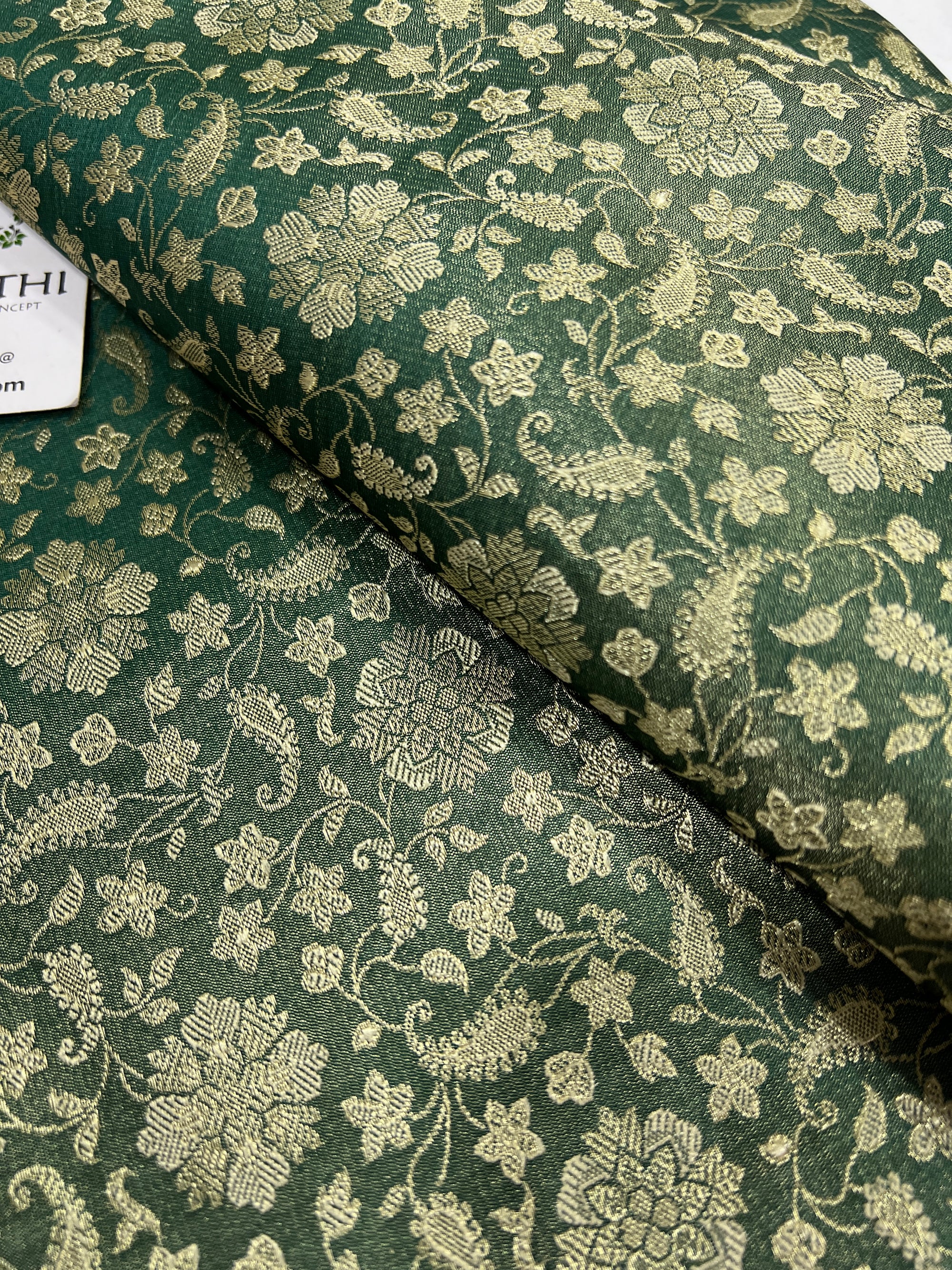 Pure tissue Banarasi brocade fabric