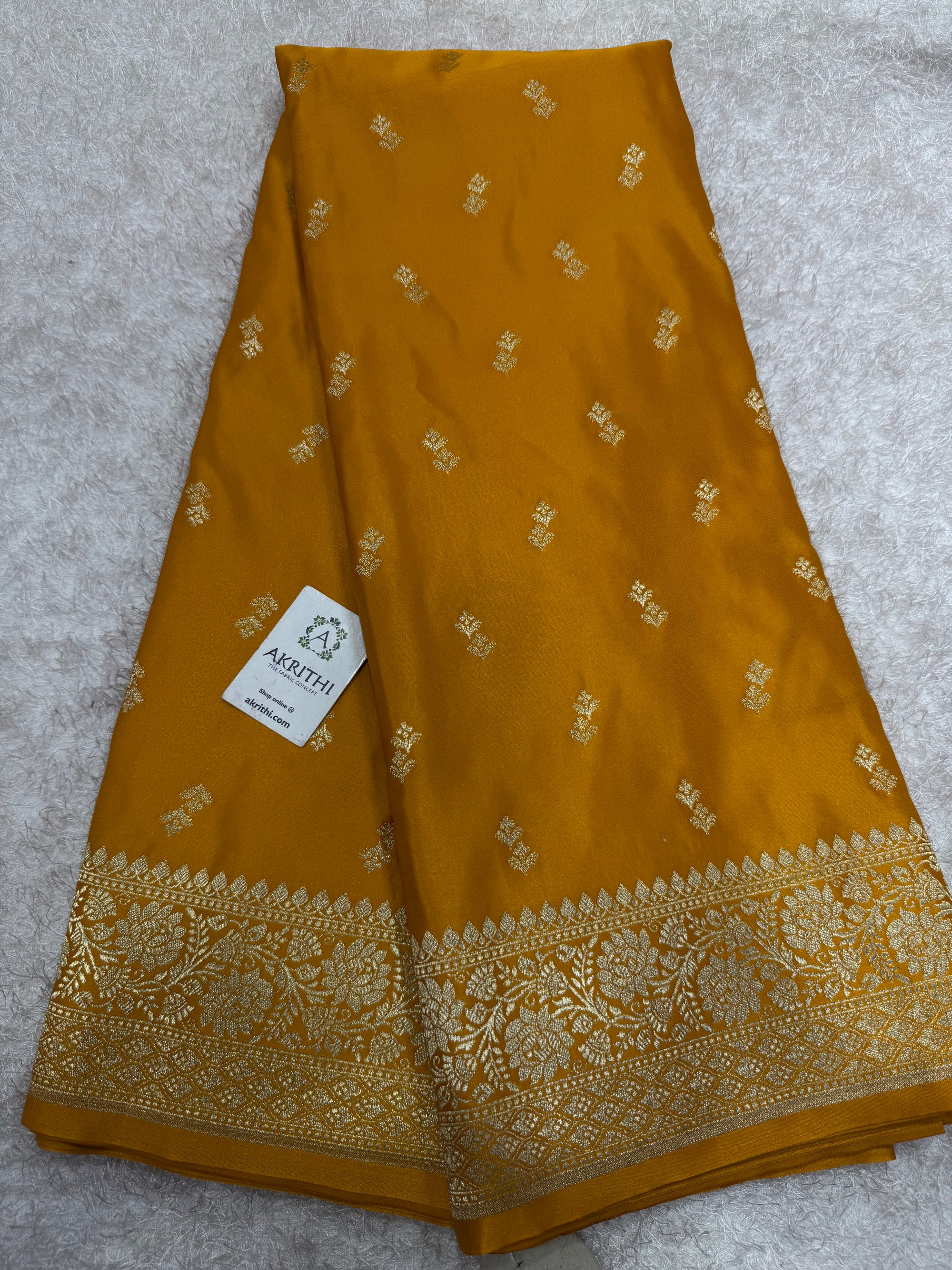 Pure Banarasi brocade fabric with border