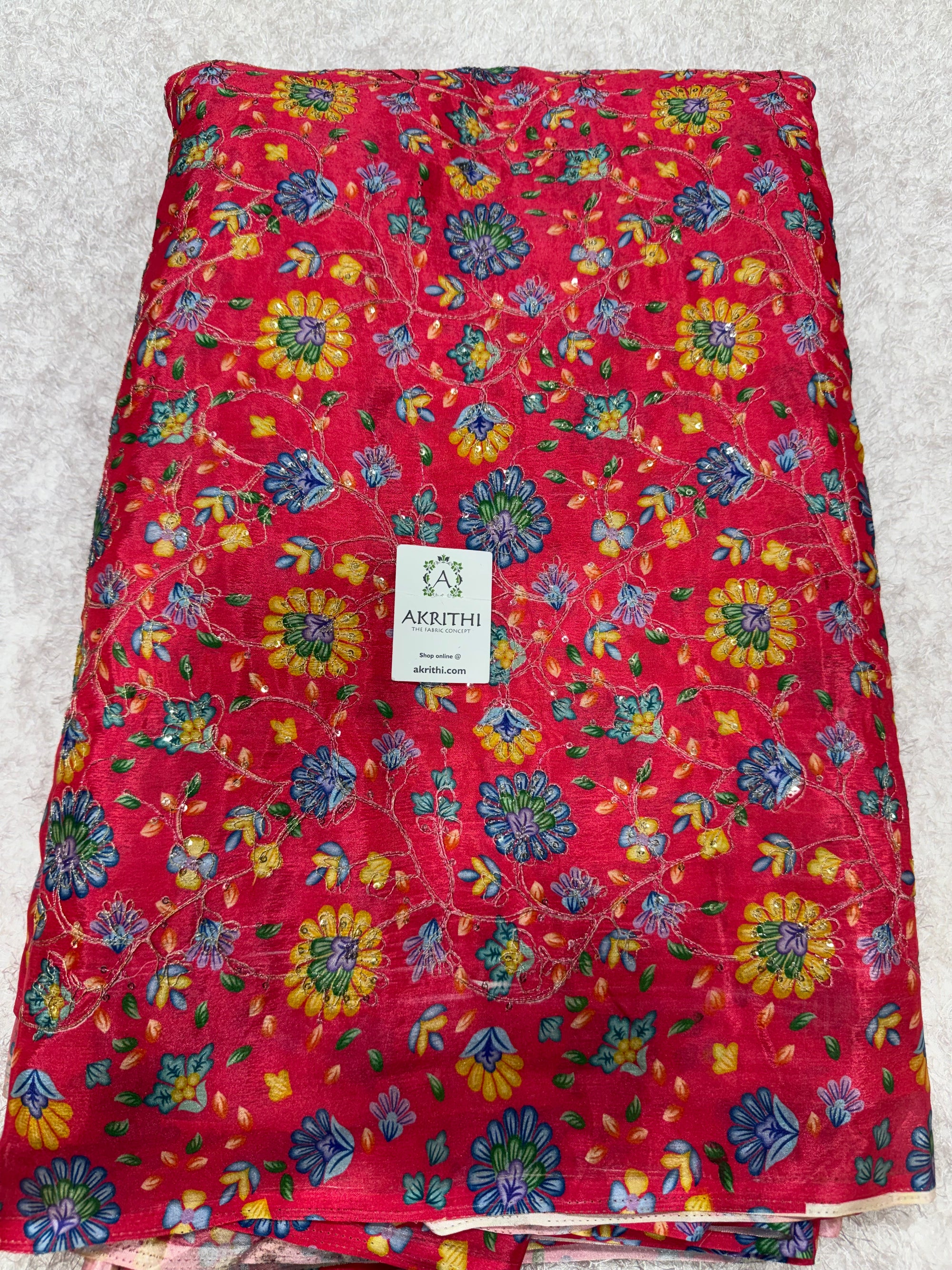 Embroidered chinon fabric With position print