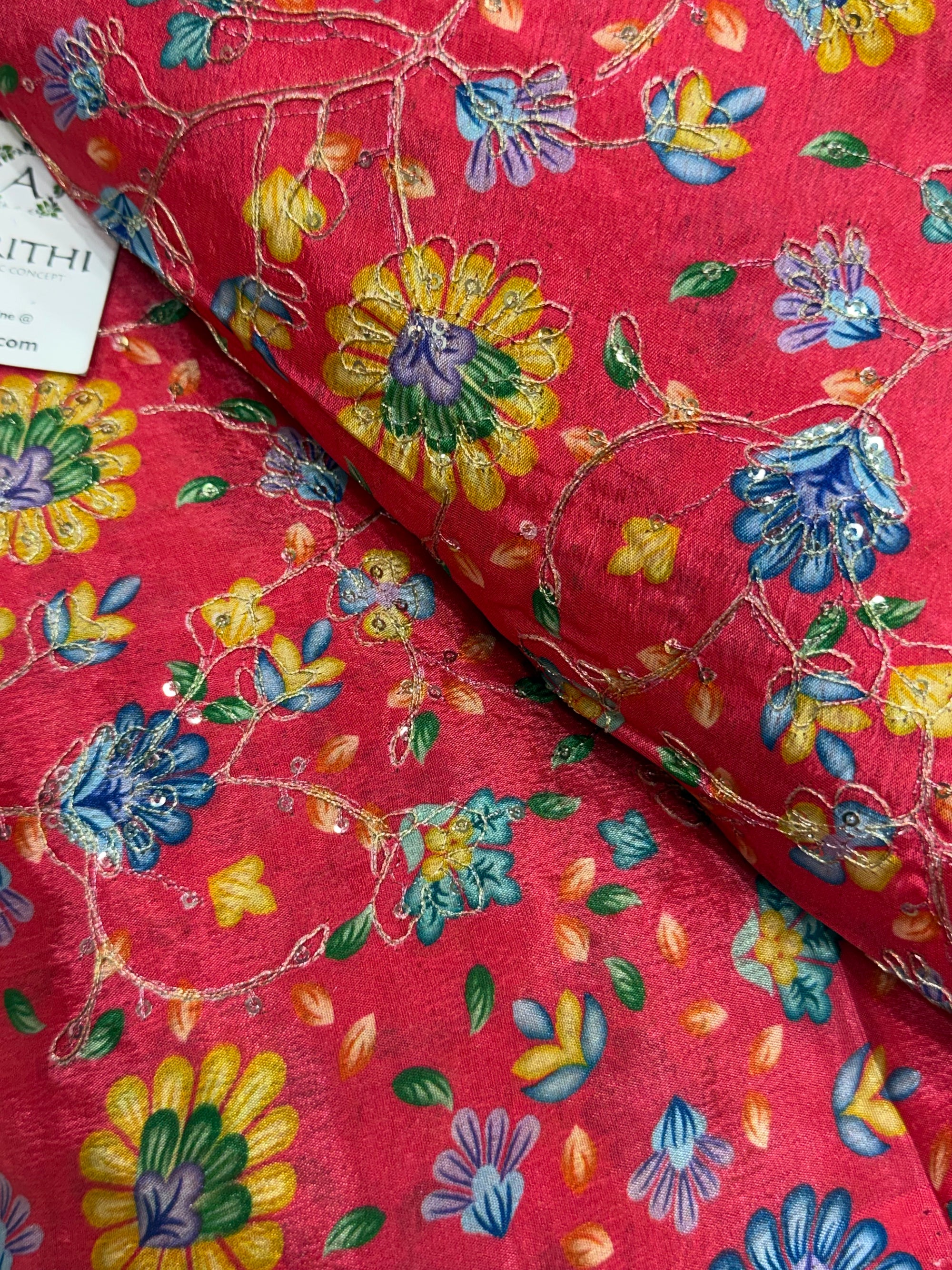 Embroidered chinon fabric With position print