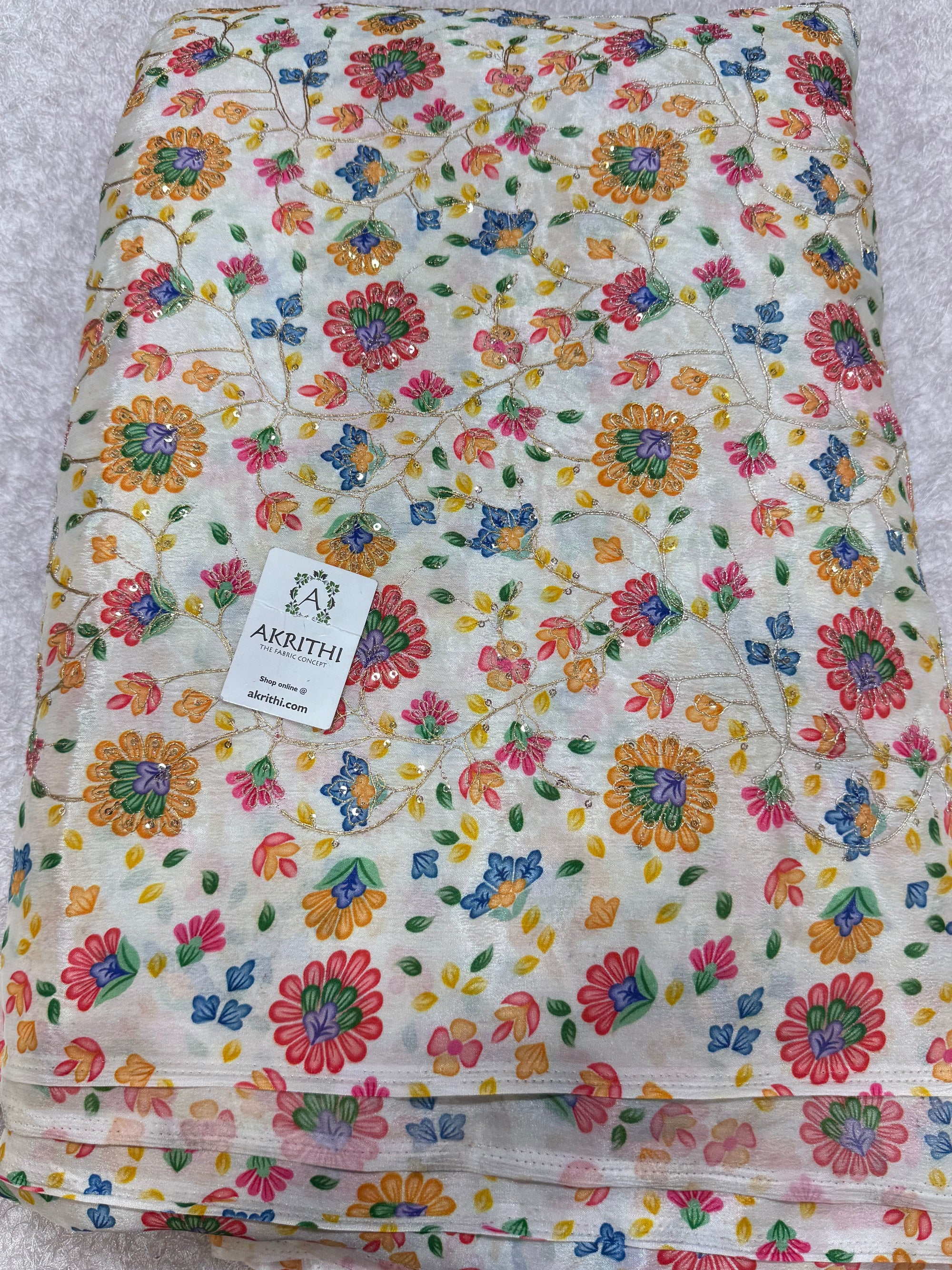 Embroidered chinon fabric With position print