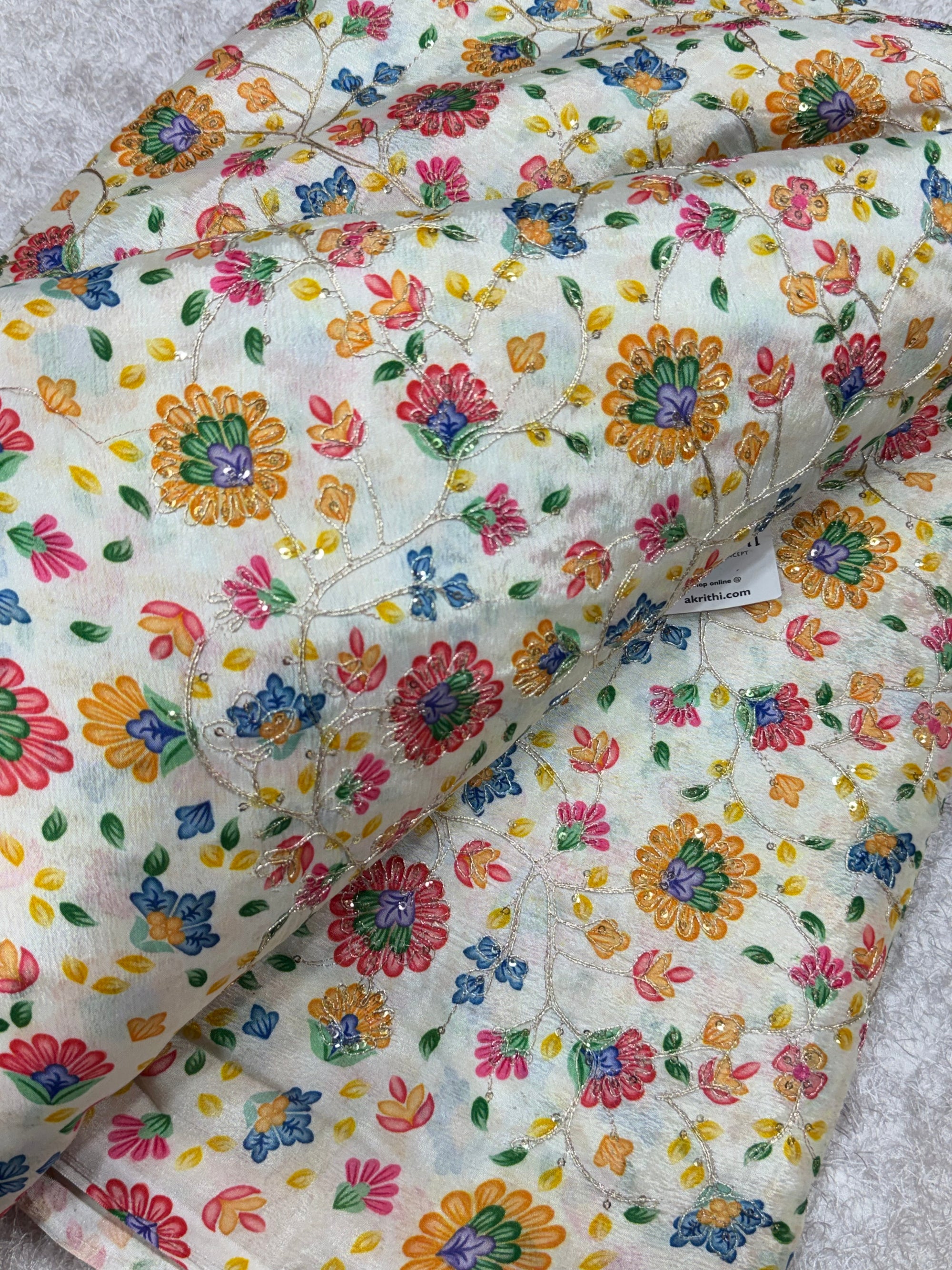 Embroidered chinon fabric With position print