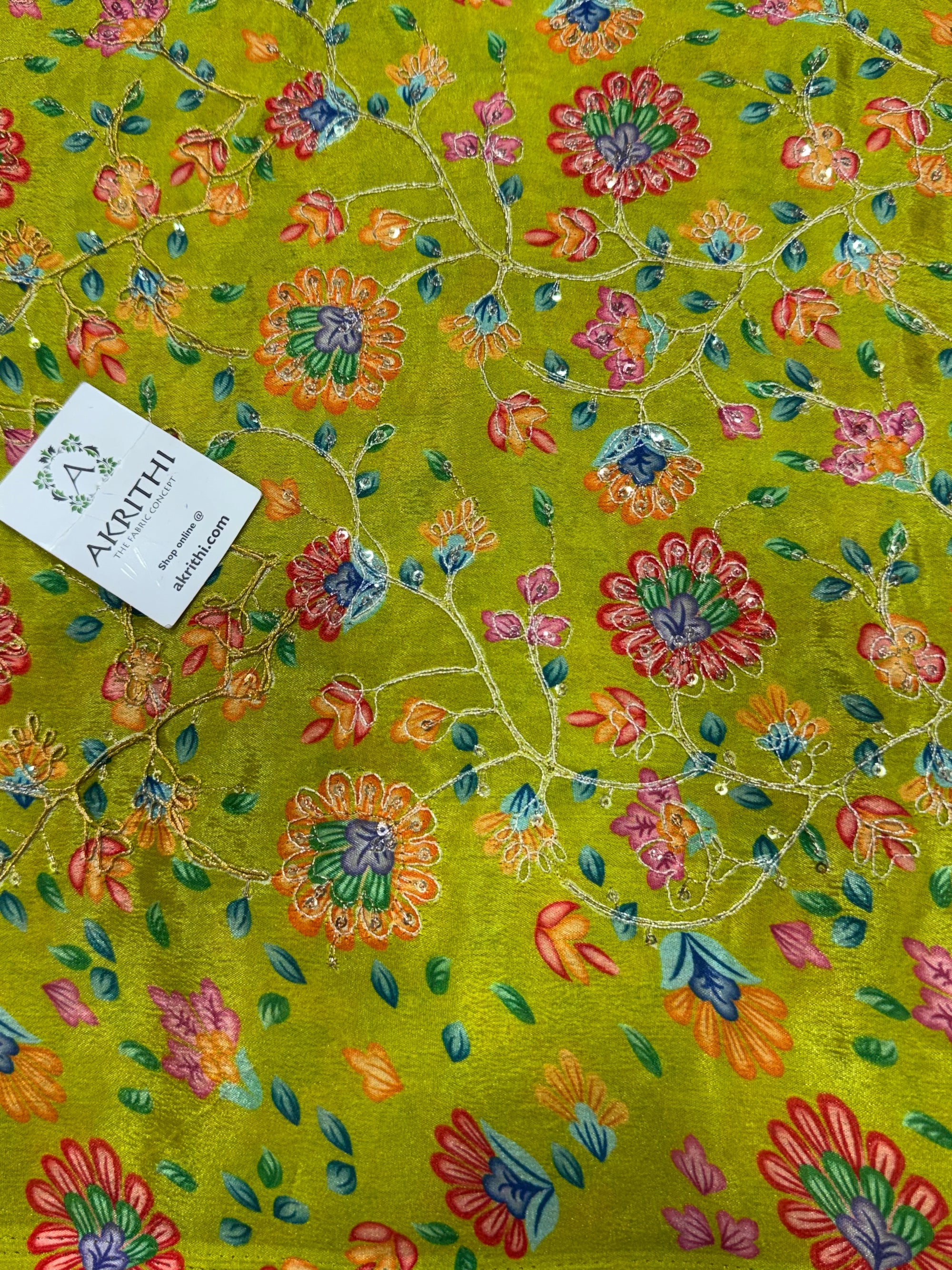 Embroidered chinon fabric With position print