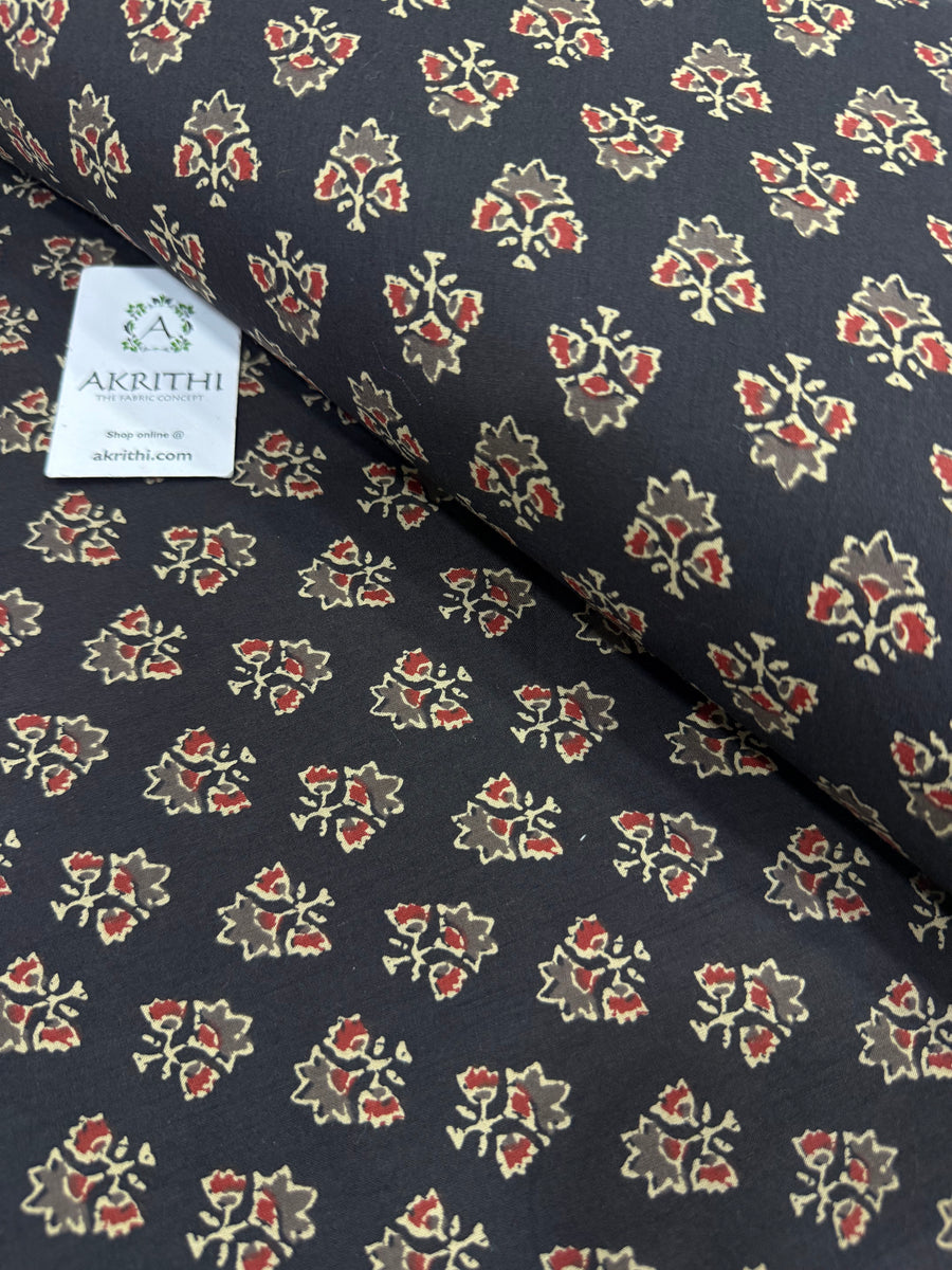 Printed pure cotton fabric