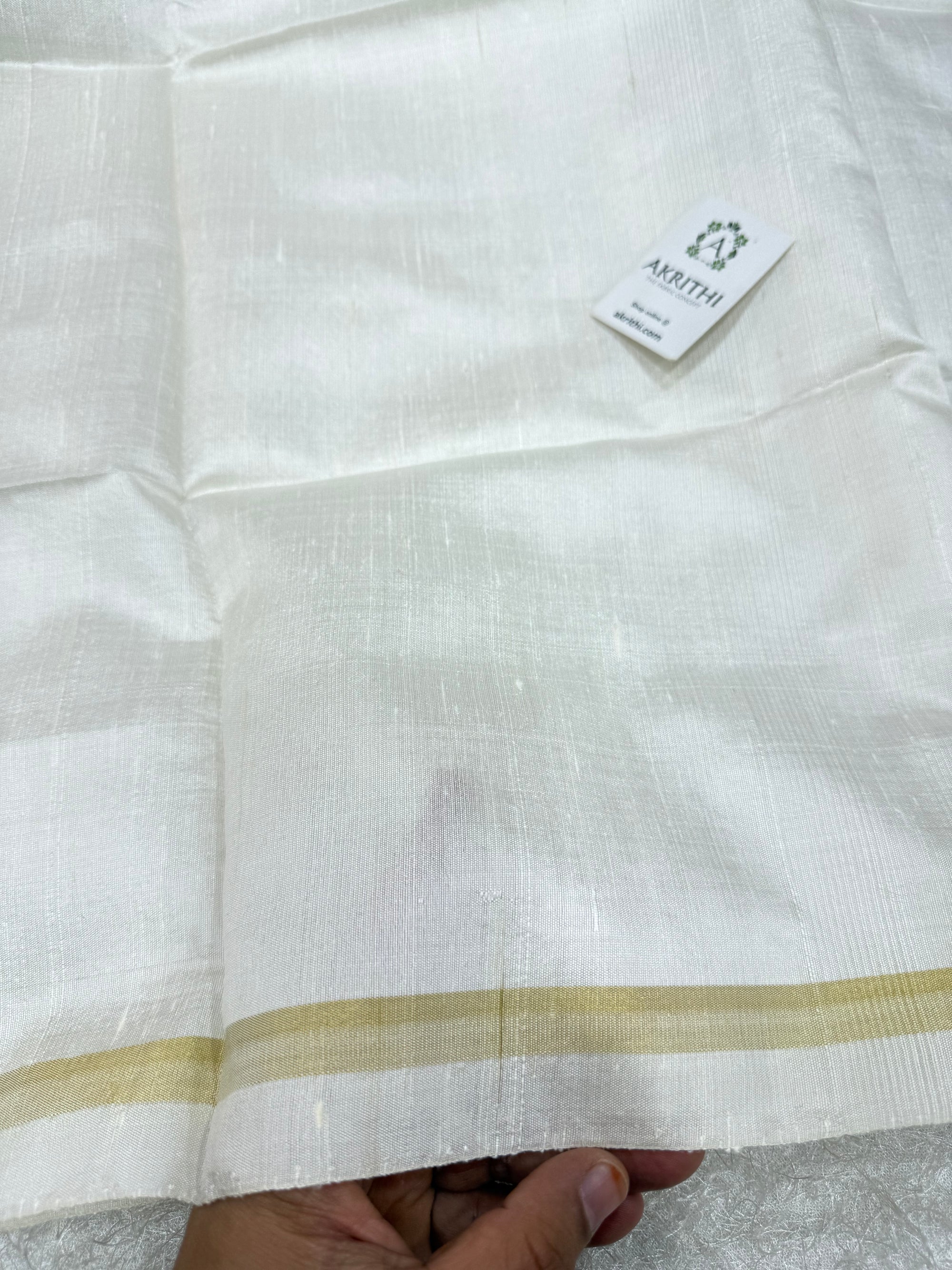 Pure raw silk dupatta with zari border