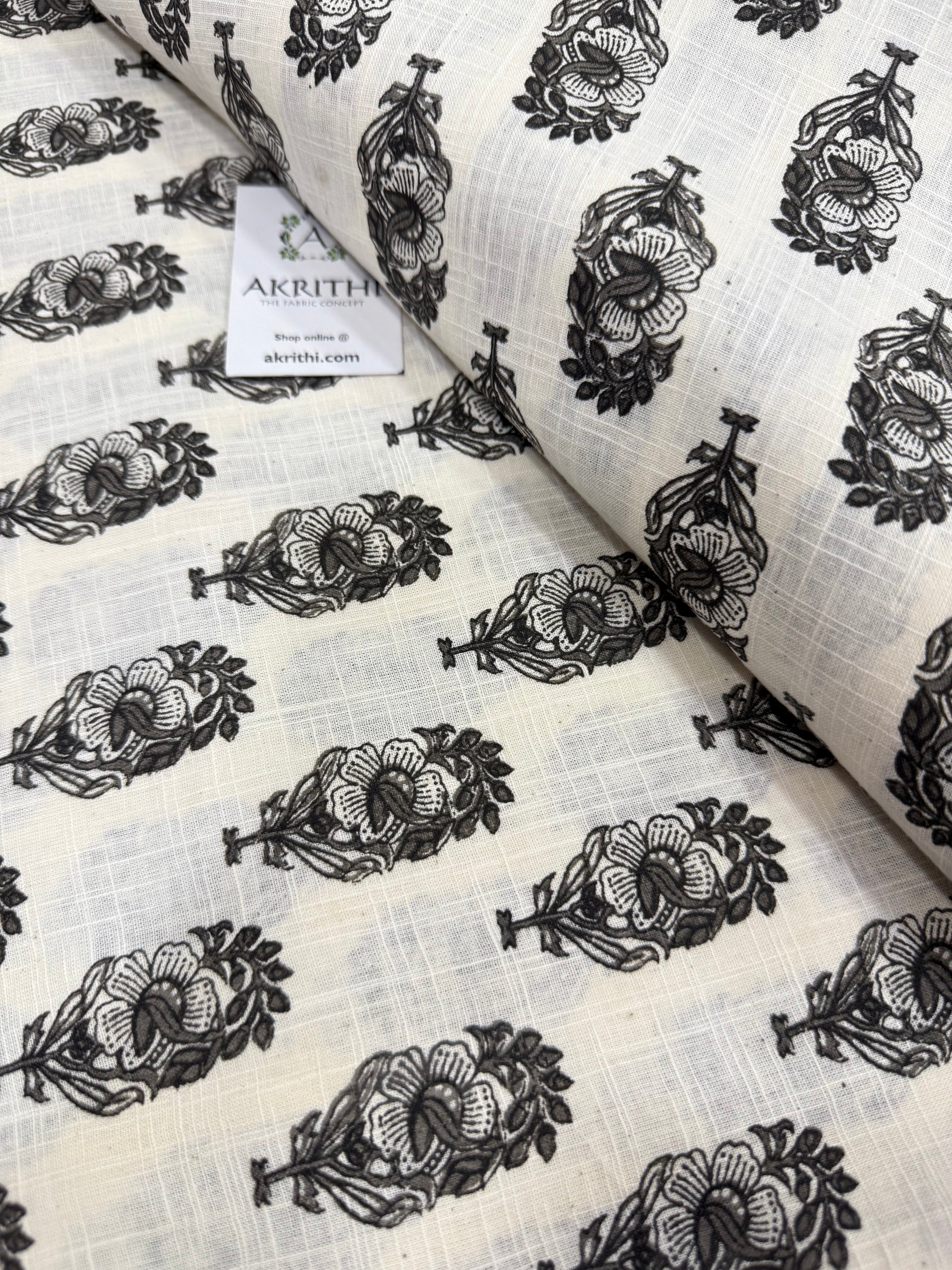 Printed pure slub cotton fabric