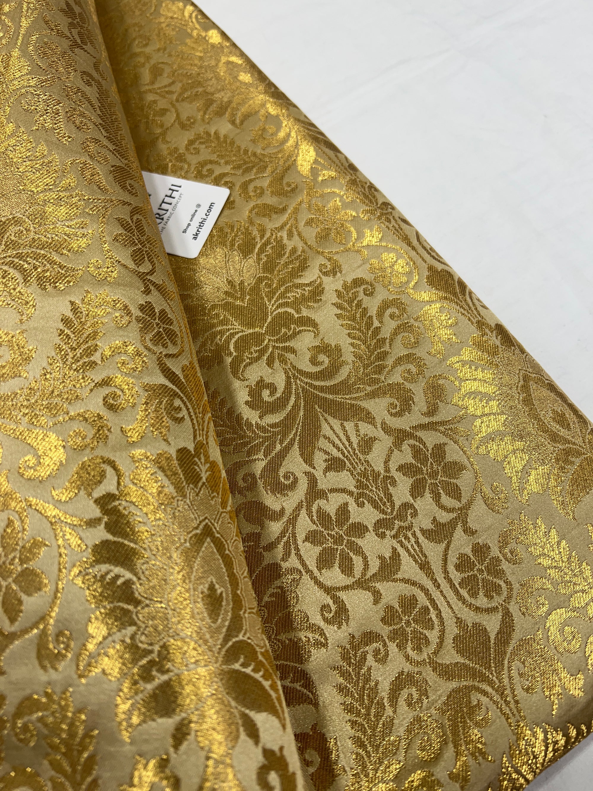 Pure Banarasi brocade fabric 70 cms cut piece