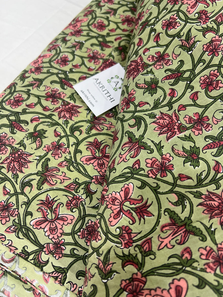 Printed pure cotton fabric