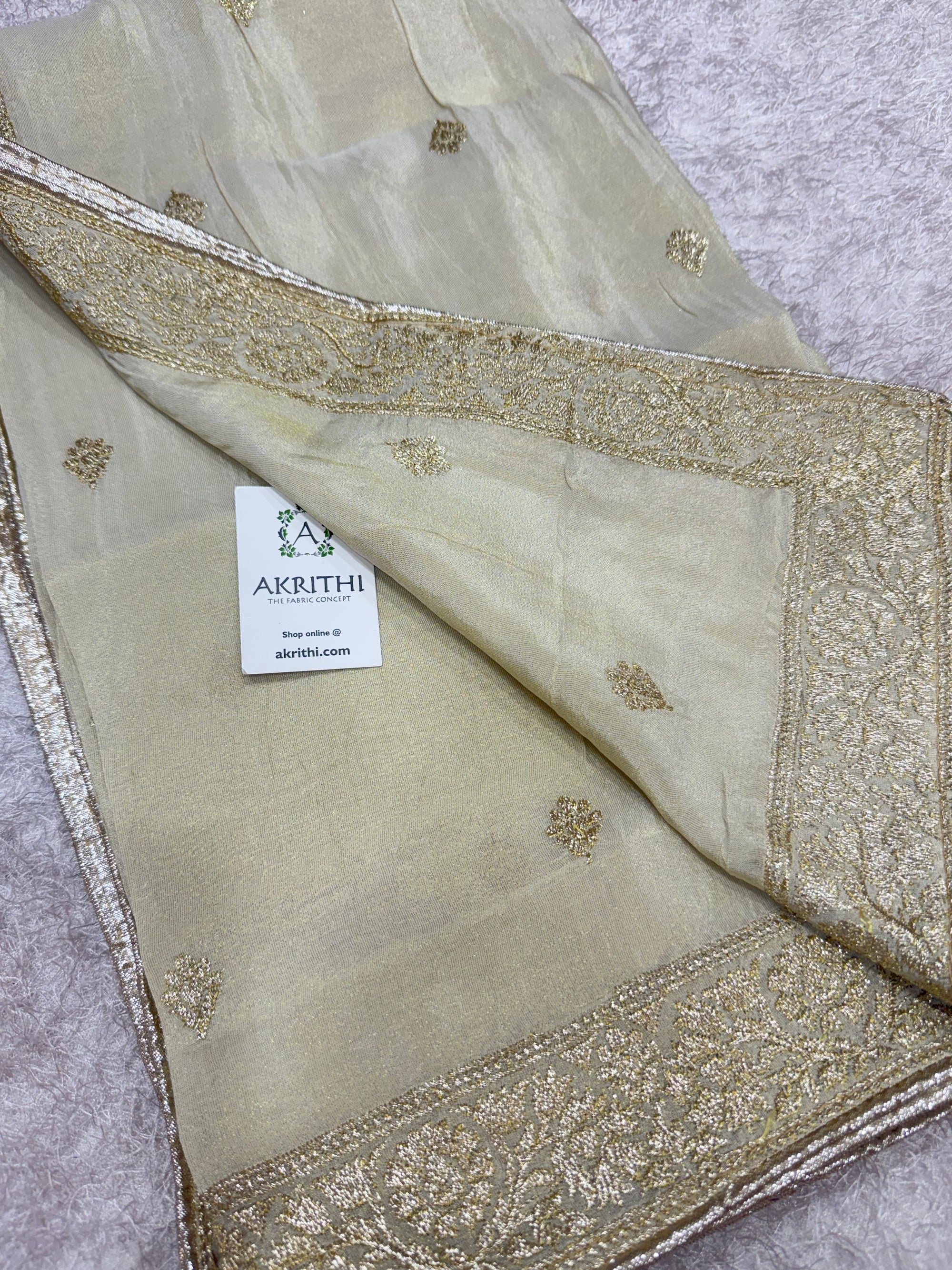 Dyeable embroidered tissue dupatta