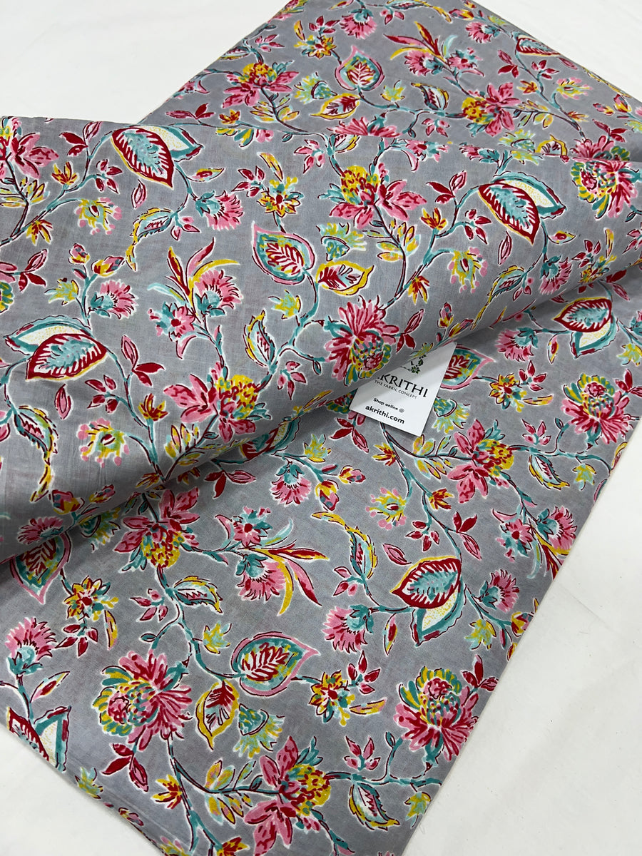 Printed pure cotton fabric