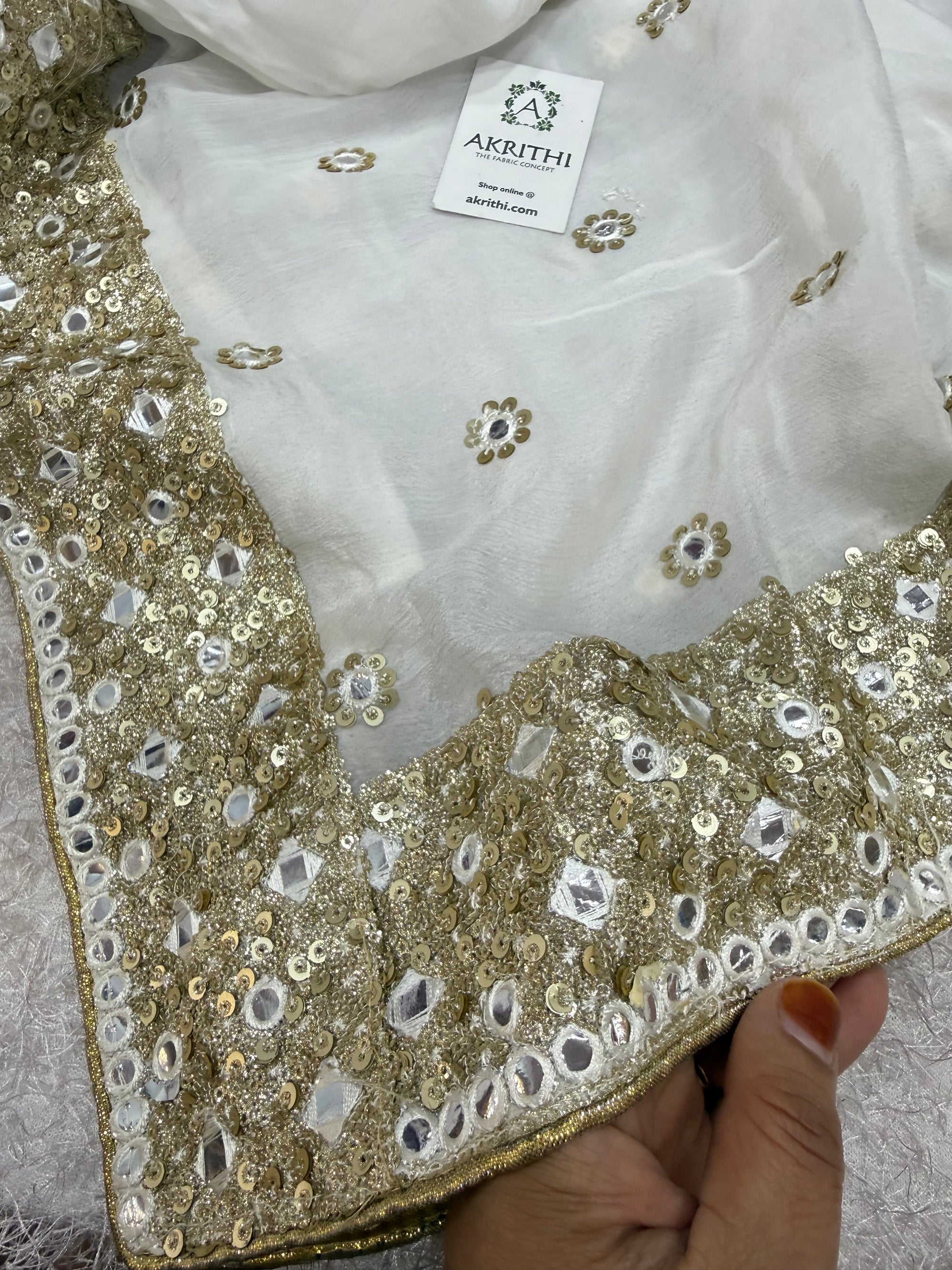 Dyeable embroidered chinon dupatta