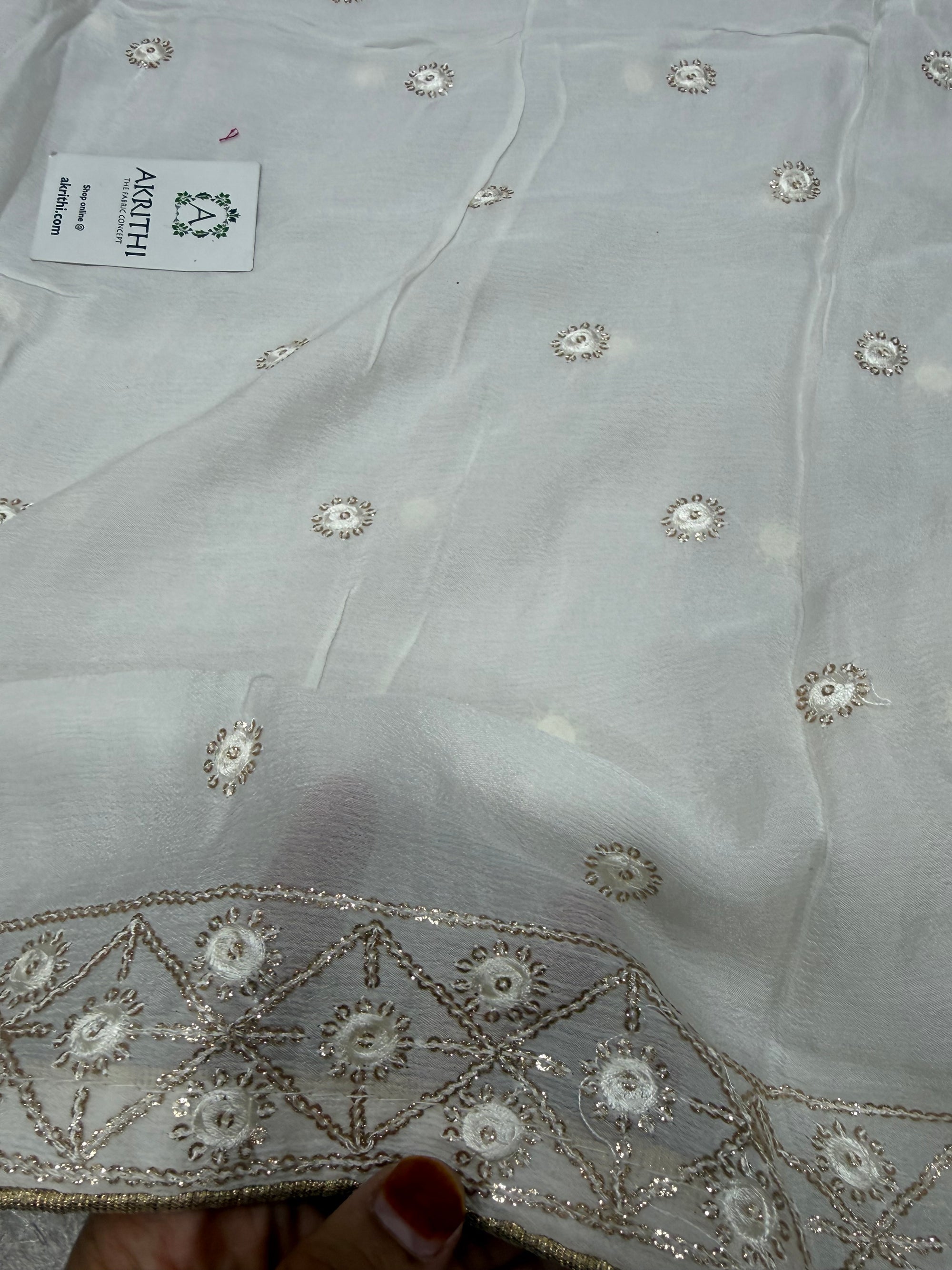 Dyeable embroidered chinon dupatta
