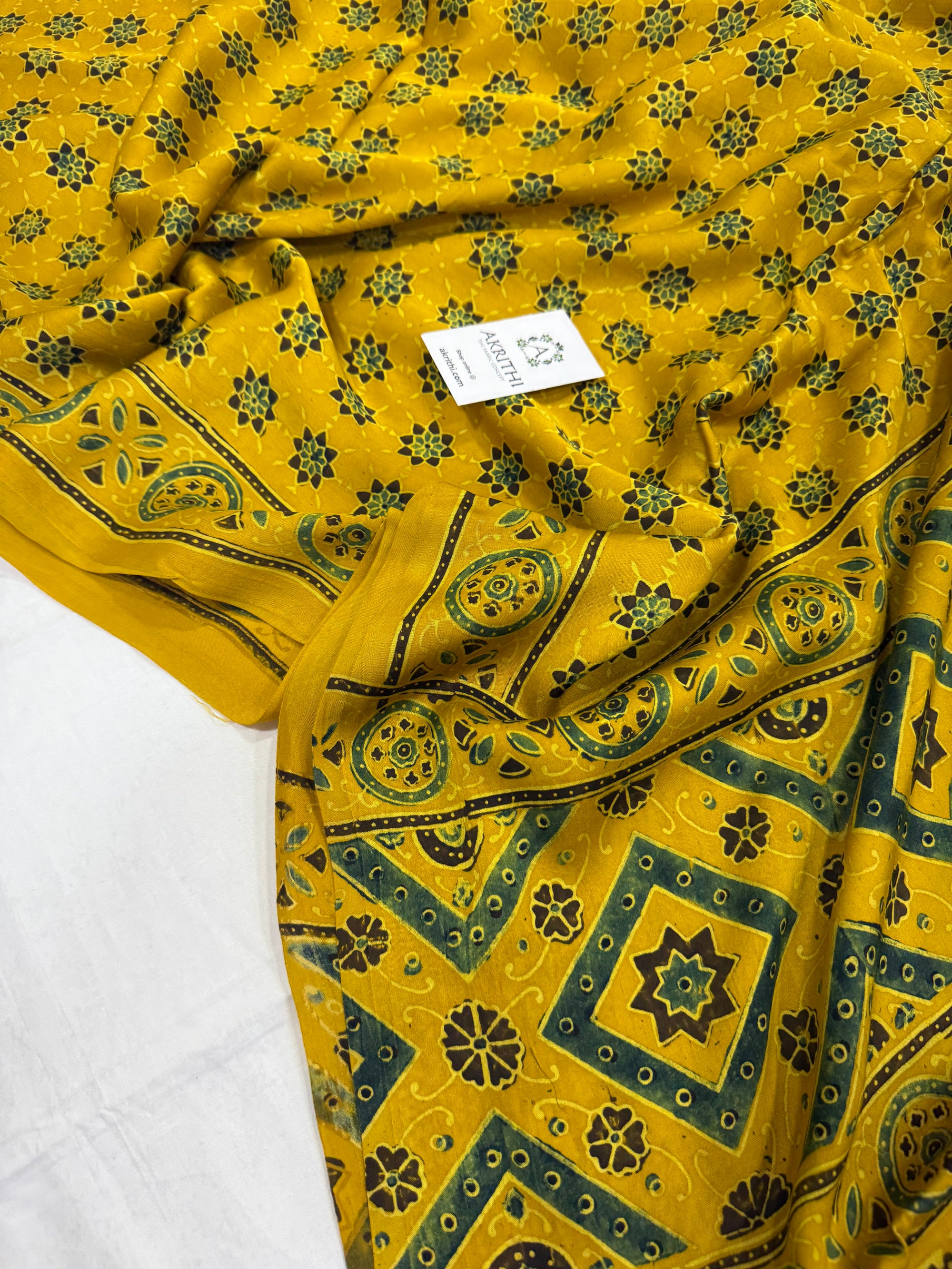 Ajrakh modal dupatta